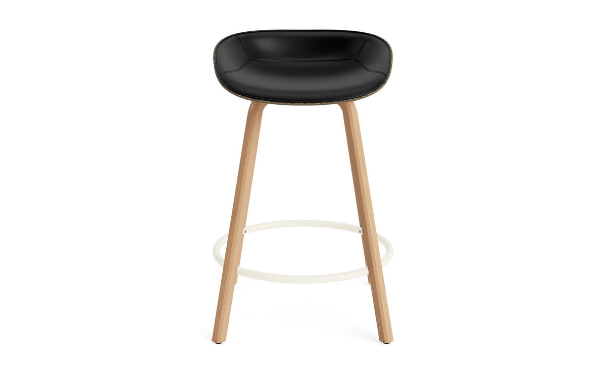 Mat Barstuhl 65 cm Frontpolster Seegras Buchenholz/creme in Ultra 41599 präsentiert im Onlineshop von KAQTU Design AG. Barstuhl ist von Normann Copenhagen