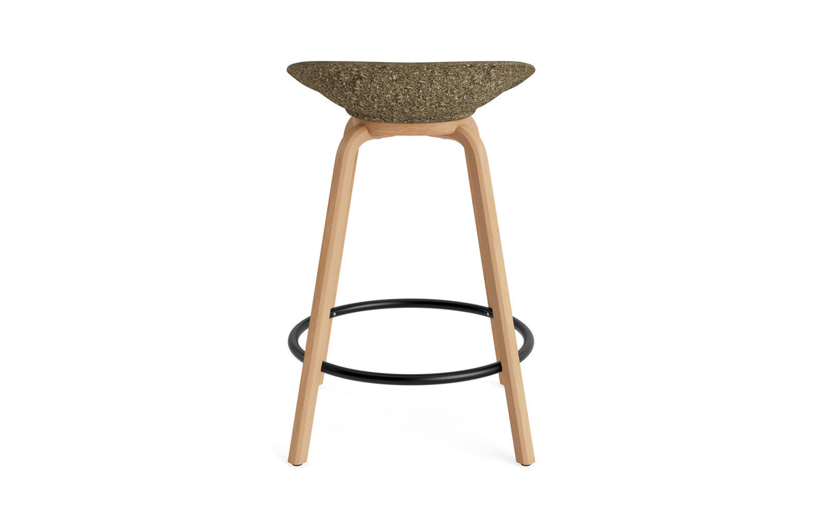 Mat Barstuhl 65 cm Frontpolster Seegras Buchenholz/schwarz in Ultra 41599 präsentiert im Onlineshop von KAQTU Design AG. Barstuhl ist von Normann Copenhagen
