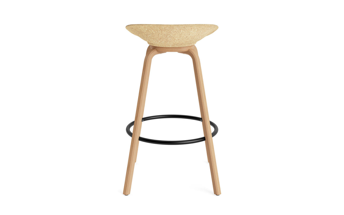 Mat Barstuhl 75 cm Frontpolster Hanffasern Buchenholz/schwarz in Hallingdal 110 präsentiert im Onlineshop von KAQTU Design AG. Barstuhl ist von Normann Copenhagen