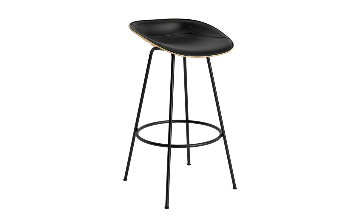 Mat Barstuhl 75 cm Frontpolster Hanffasern schwarzes Stahl in Ultra 41599 präsentiert im Onlineshop von KAQTU Design AG. Barstuhl ist von Normann Copenhagen