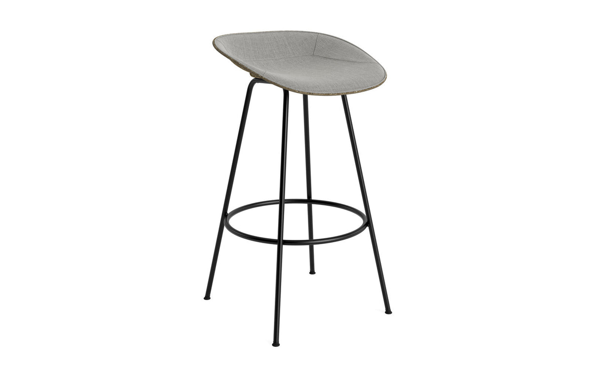 Mat Barstuhl 75 cm Frontpolster Seegras schwartz Stahl in Remix 133 präsentiert im Onlineshop von KAQTU Design AG. Barstuhl ist von Normann Copenhagen