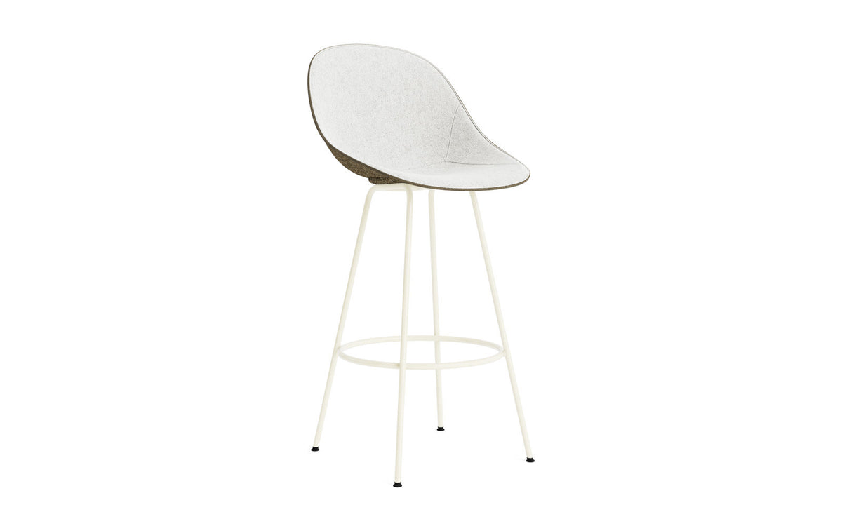Mat Barstuhl 75 cm Frontpolster Seegras creme Stahl in Hallingdal 110 präsentiert im Onlineshop von KAQTU Design AG. Barstuhl ist von Normann Copenhagen