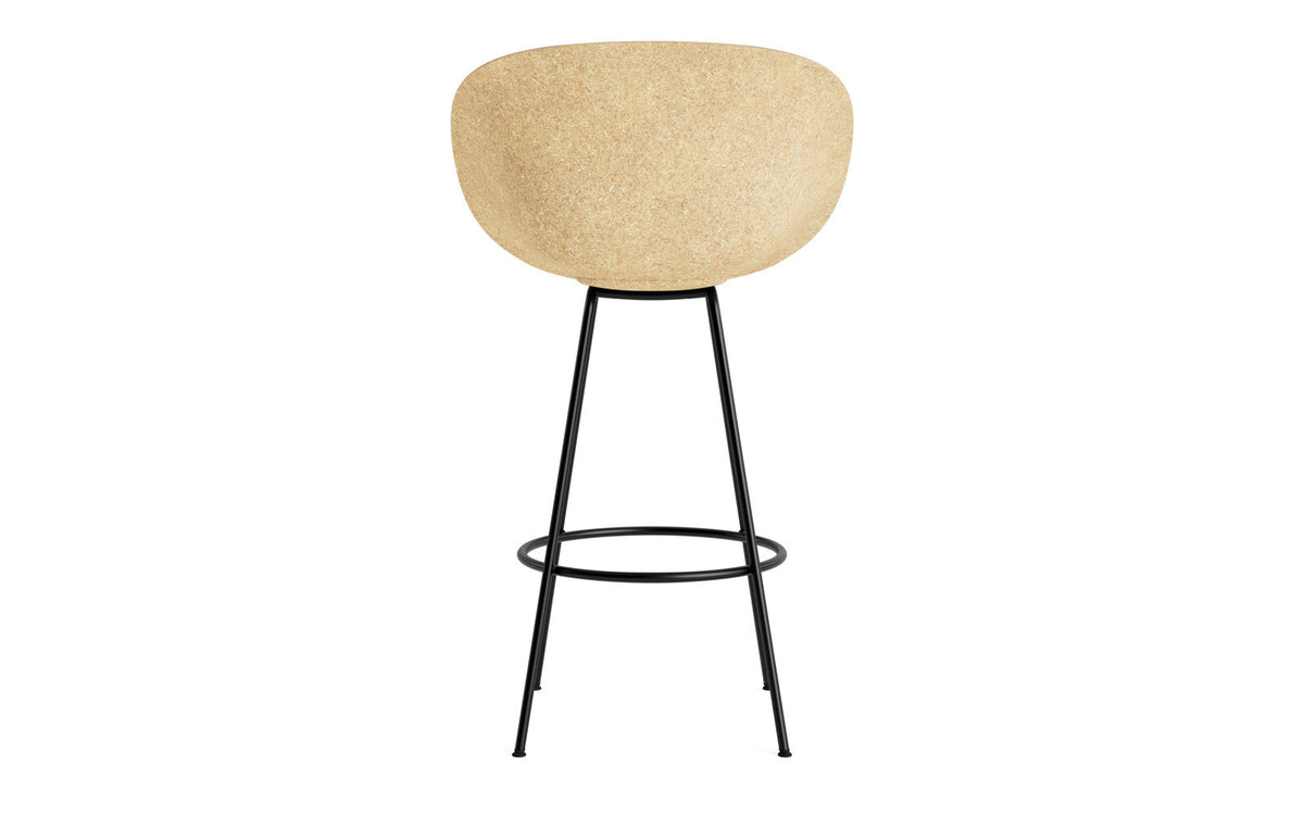 Mat Barstuhl mit Armlehne 75 cm Frontpolster Hanffasern schwarzes Stahl in Remix 133 präsentiert im Onlineshop von KAQTU Design AG. Barstuhl ist von Normann Copenhagen