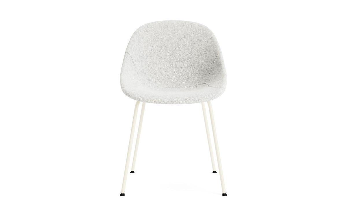 Mat Stuhl vollpolster Creme stahl in Hallingdal 110 präsentiert im Onlineshop von KAQTU Design AG. Stuhl ist von Normann Copenhagen