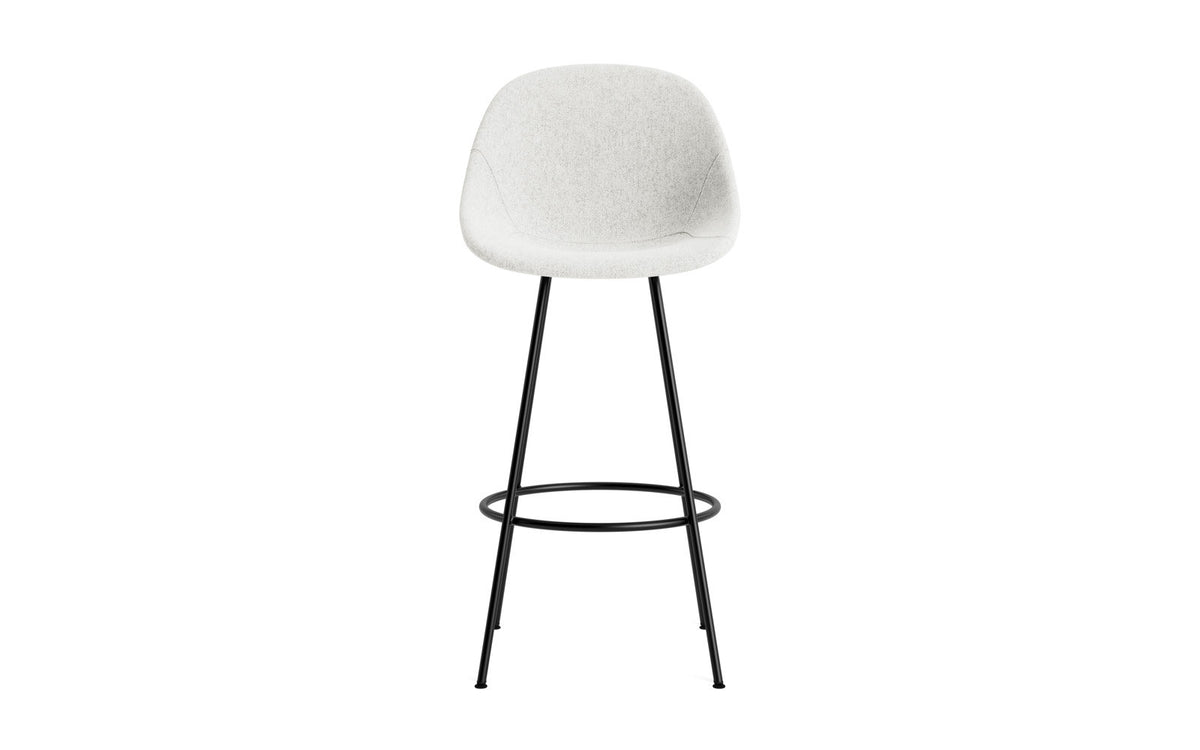 Mat Barstuhl 75 cm vollpolster schwarzes Stahl in Hallingdal 110 präsentiert im Onlineshop von KAQTU Design AG. Barstuhl ist von Normann Copenhagen