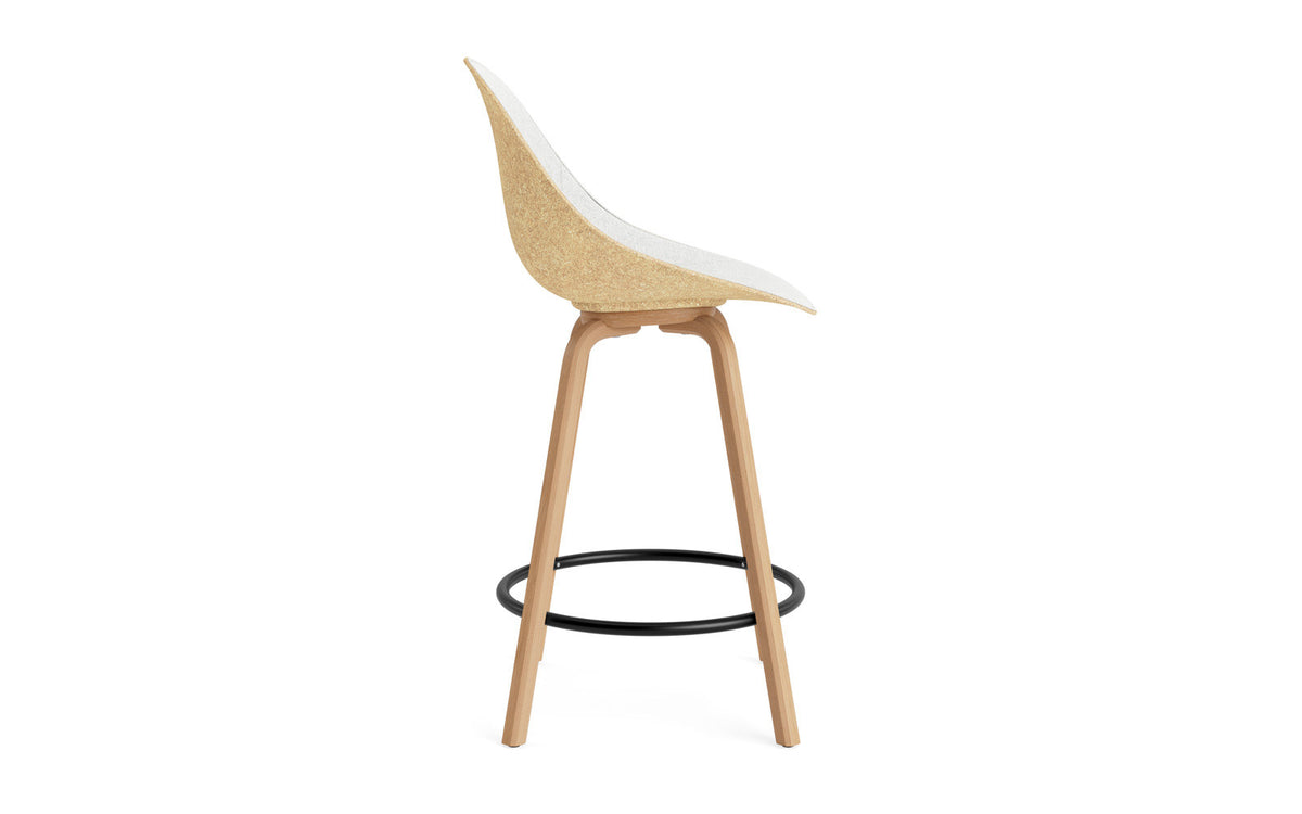Mat Barstuhl 65 cm Frontpolster Hanffasern Buchenholz/schwarz in Hallingdal 110 präsentiert im Onlineshop von KAQTU Design AG. Barstuhl ist von Normann Copenhagen