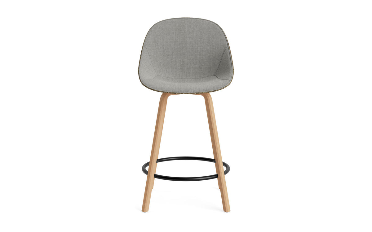 Mat Barstuhl 65 cm Frontpolster Seegras Buchenholz/schwarz in Remix 133 präsentiert im Onlineshop von KAQTU Design AG. Barstuhl ist von Normann Copenhagen