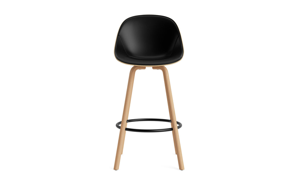 Mat Barstuhl 75 cm Frontpolster Hanffasern Buchenholz/schwarz in Ultra 41599 präsentiert im Onlineshop von KAQTU Design AG. Barstuhl ist von Normann Copenhagen