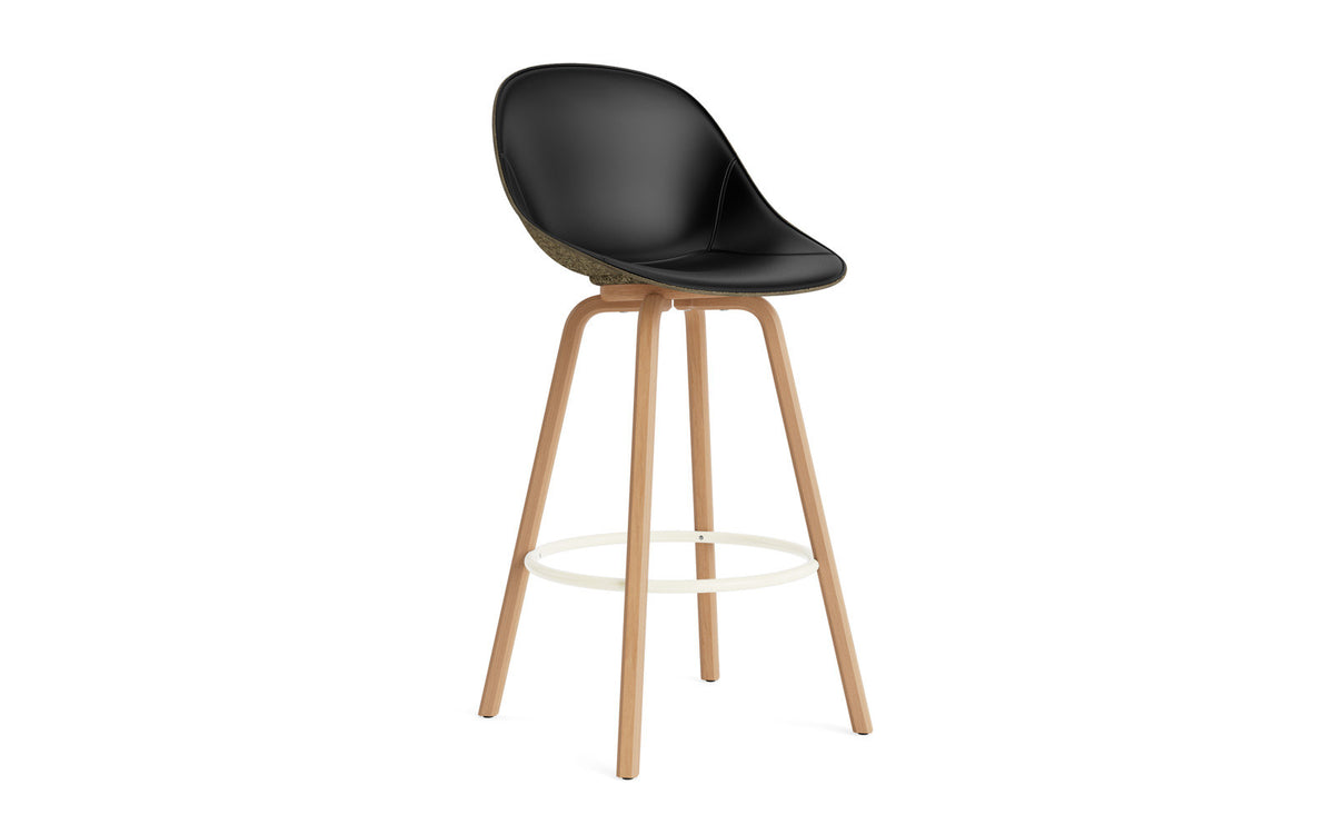 Mat Barstuhl 75 cm Frontpolster Seegras Buchenholz/creme in Ultra 41599 präsentiert im Onlineshop von KAQTU Design AG. Barstuhl ist von Normann Copenhagen