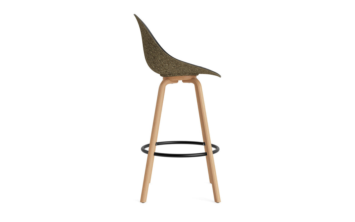 Mat Barstuhl 75 cm Frontpolster Seegras Buchenholz/schwarz in Ultra 41599 präsentiert im Onlineshop von KAQTU Design AG. Barstuhl ist von Normann Copenhagen