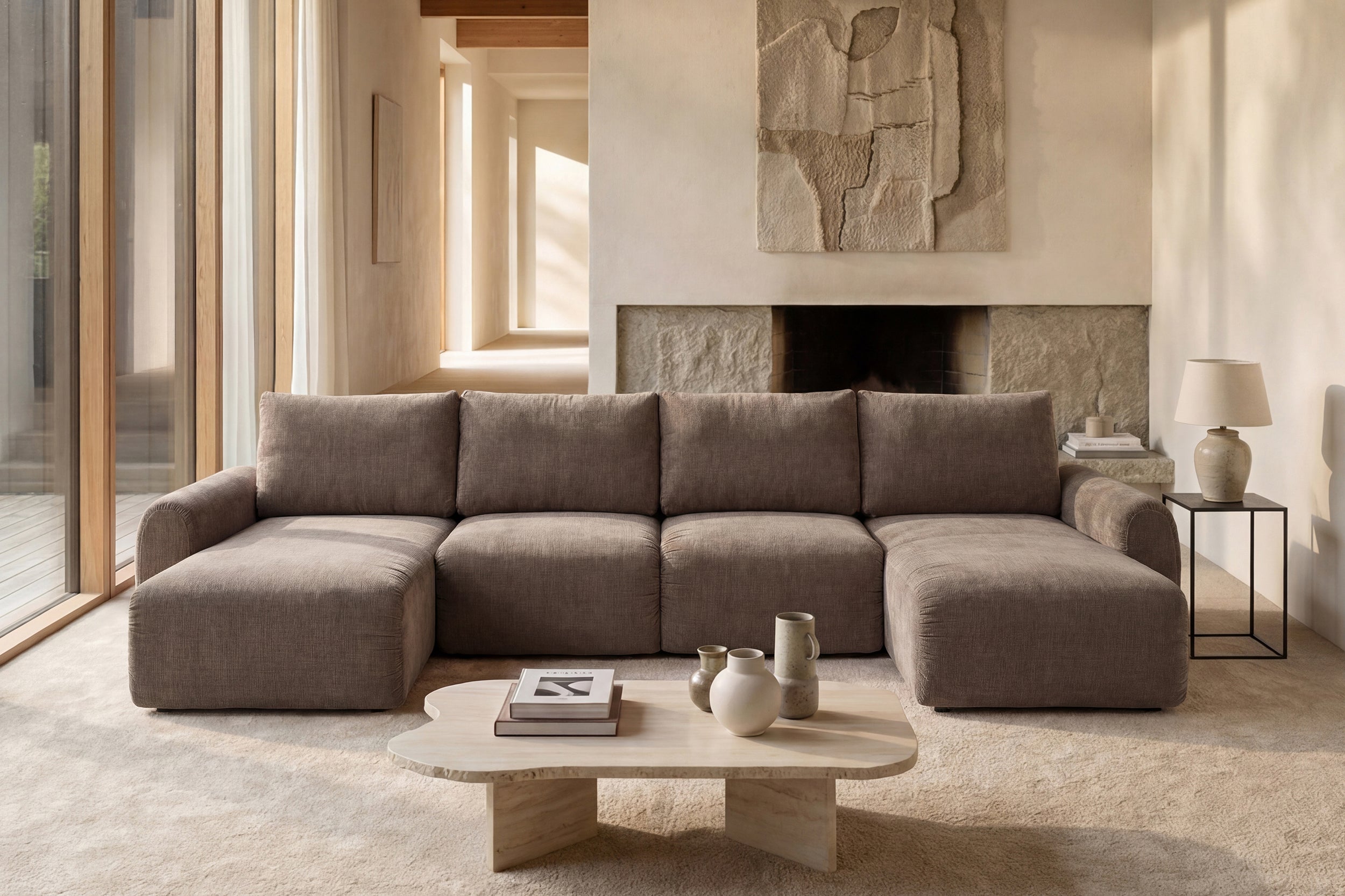 Norum Schlafsofa U-Form mit Chunky-Armlehnen in 417 Esina Mocha präsentiert im Onlineshop von KAQTU Design AG. Bettsofa ist von Innovation Living