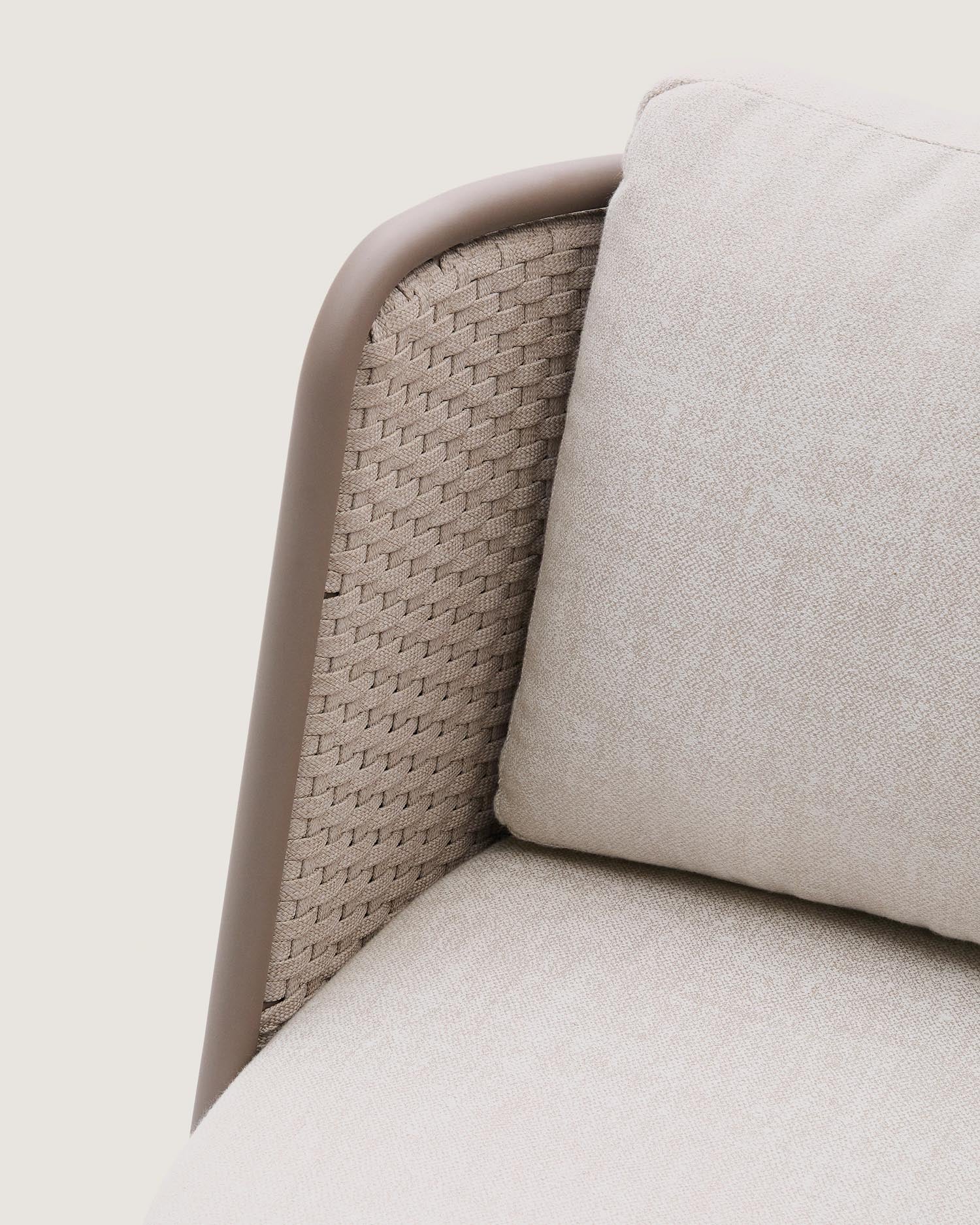 Outdoor 3-seater sofa S<tc>eda</tc>lis made of aluminum and taupe-colored rope 210 cm