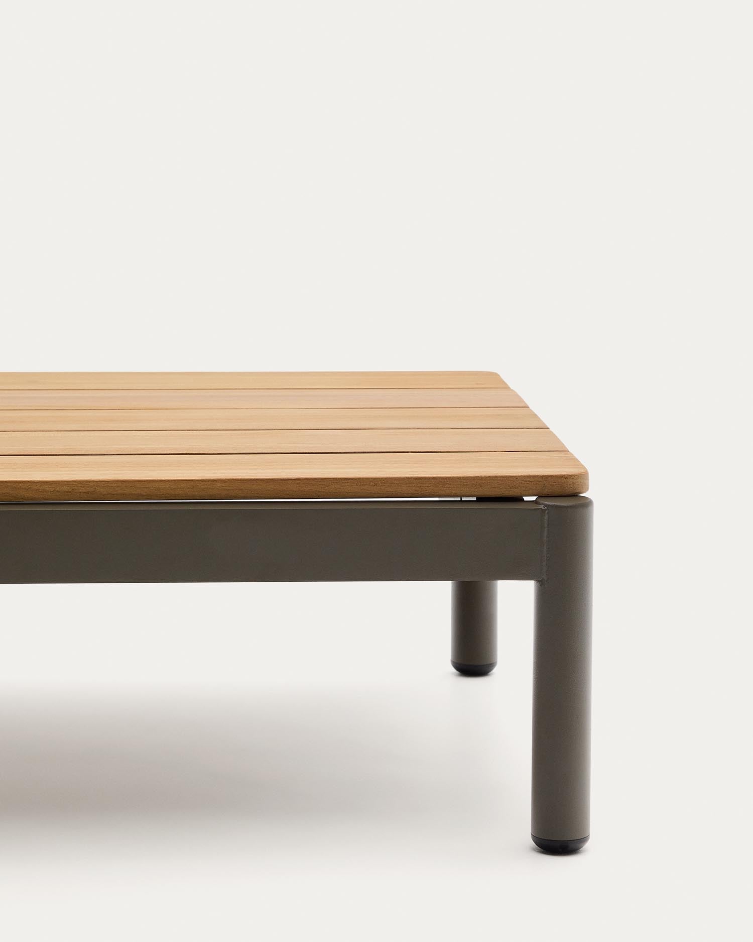 Coffee table Sorells made of green aluminum and teak 52.4 x 91 cm FSC 100%