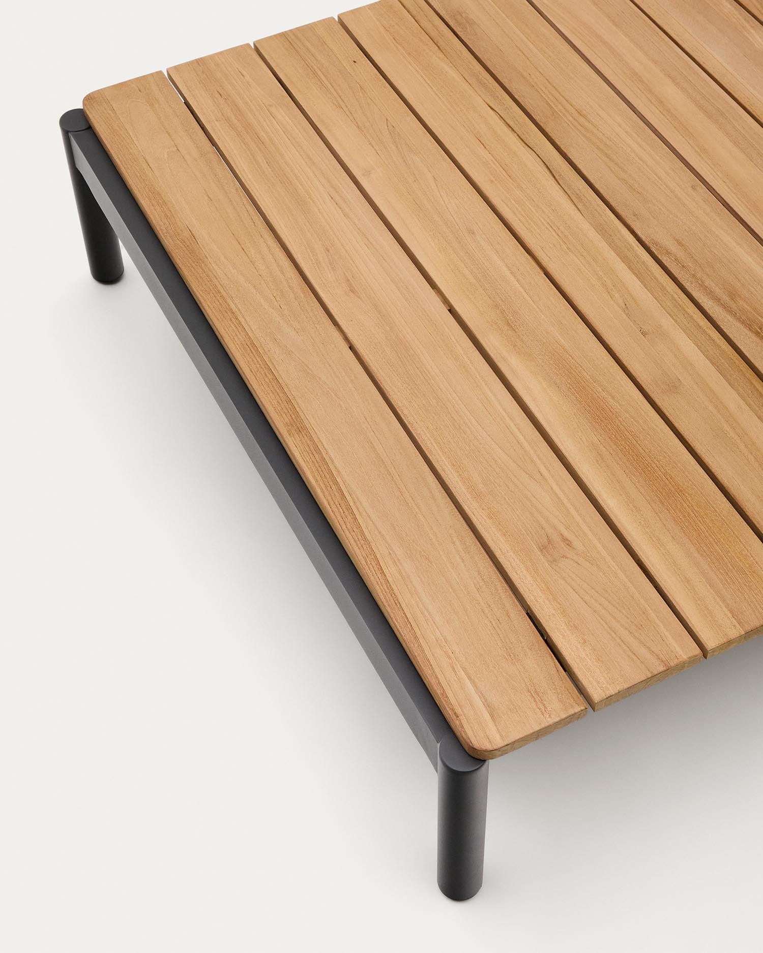 Coffee table Sorells made of gray aluminum and teak 89 x 91 cm FSC 100%