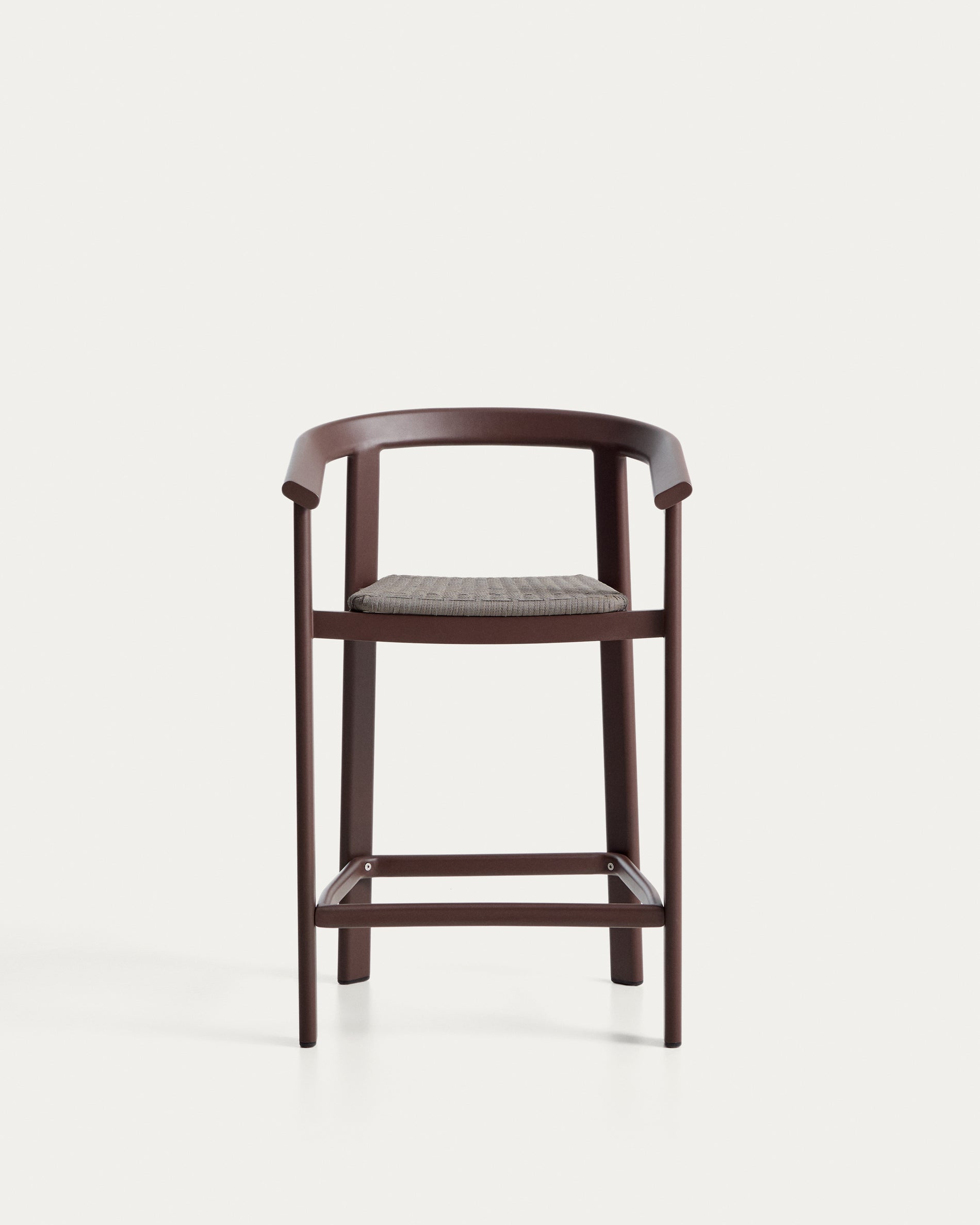 Moderner Outdoor-Hocker Erice, 65 cm hoch, aus langlebigem Aluminium und braunem Seil, perfekt für Garten und Terrasse.