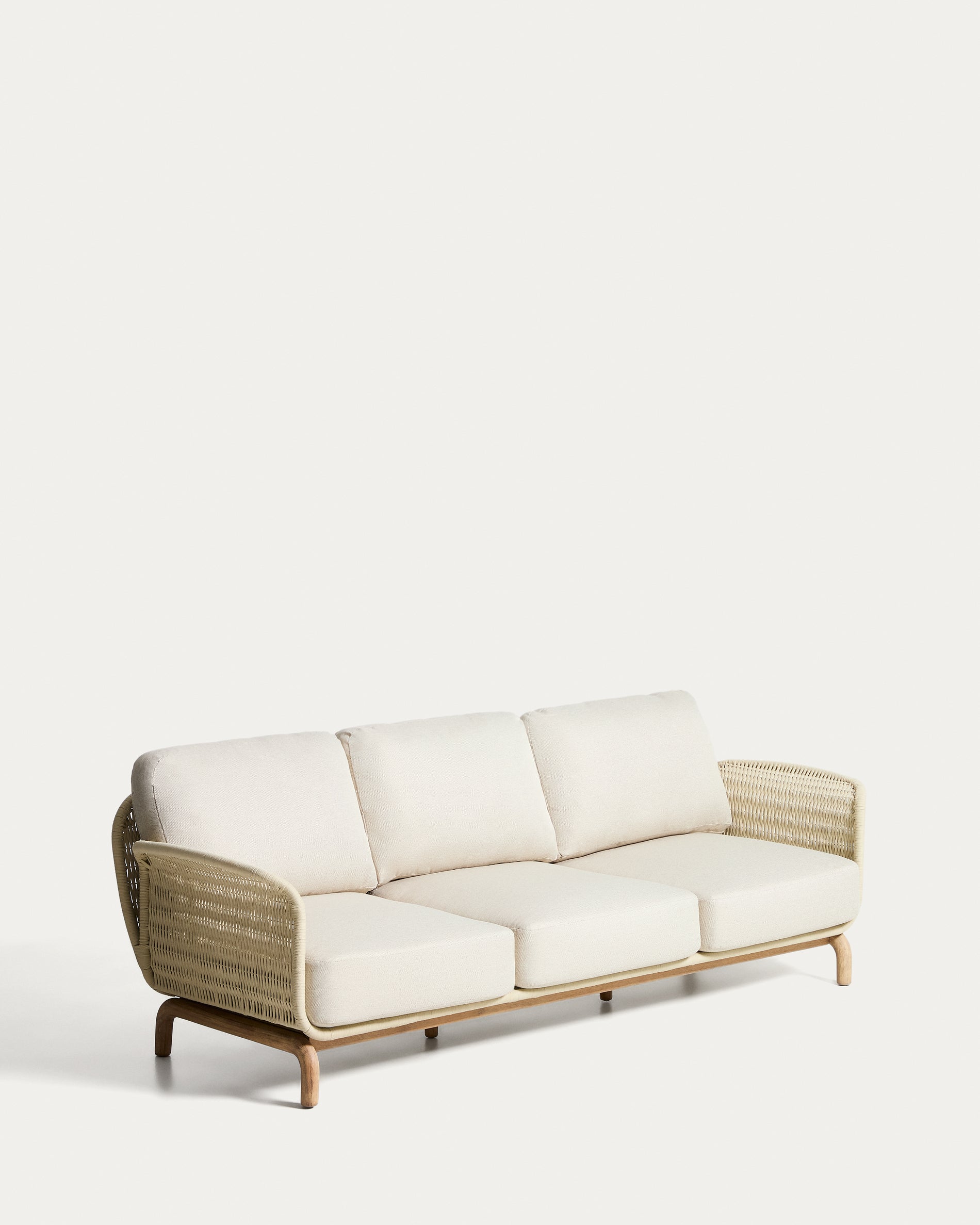 3-Sitzer-Sofa Alipa aus massivem Akazienholz und ecrufarbenem Seil, 235 cm in Ecru präsentiert im Onlineshop von KAQTU Design AG. Loungesofa ist von Kave Home