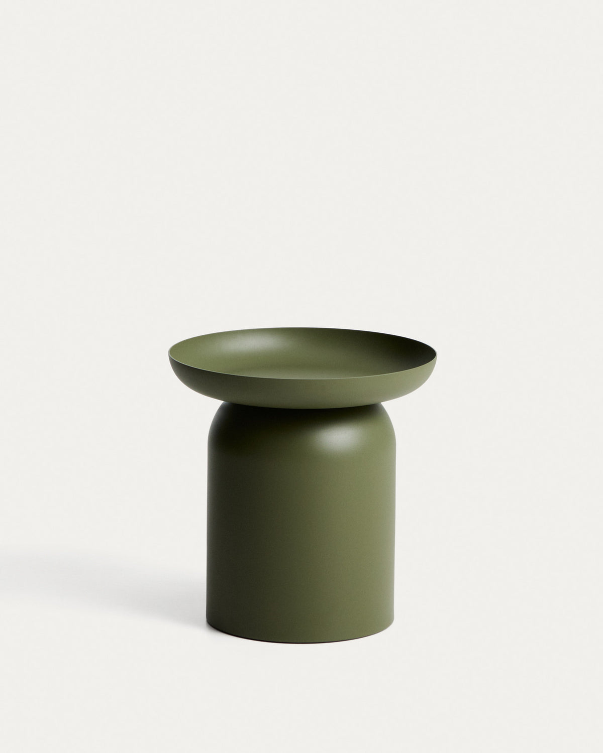 Beistelltisch Arcola aus Aluminium in Grün, Ø 45 cm in Grün, Hellgrün präsentiert im Onlineshop von KAQTU Design AG. Beistelltisch Outdoor ist von Kave Home