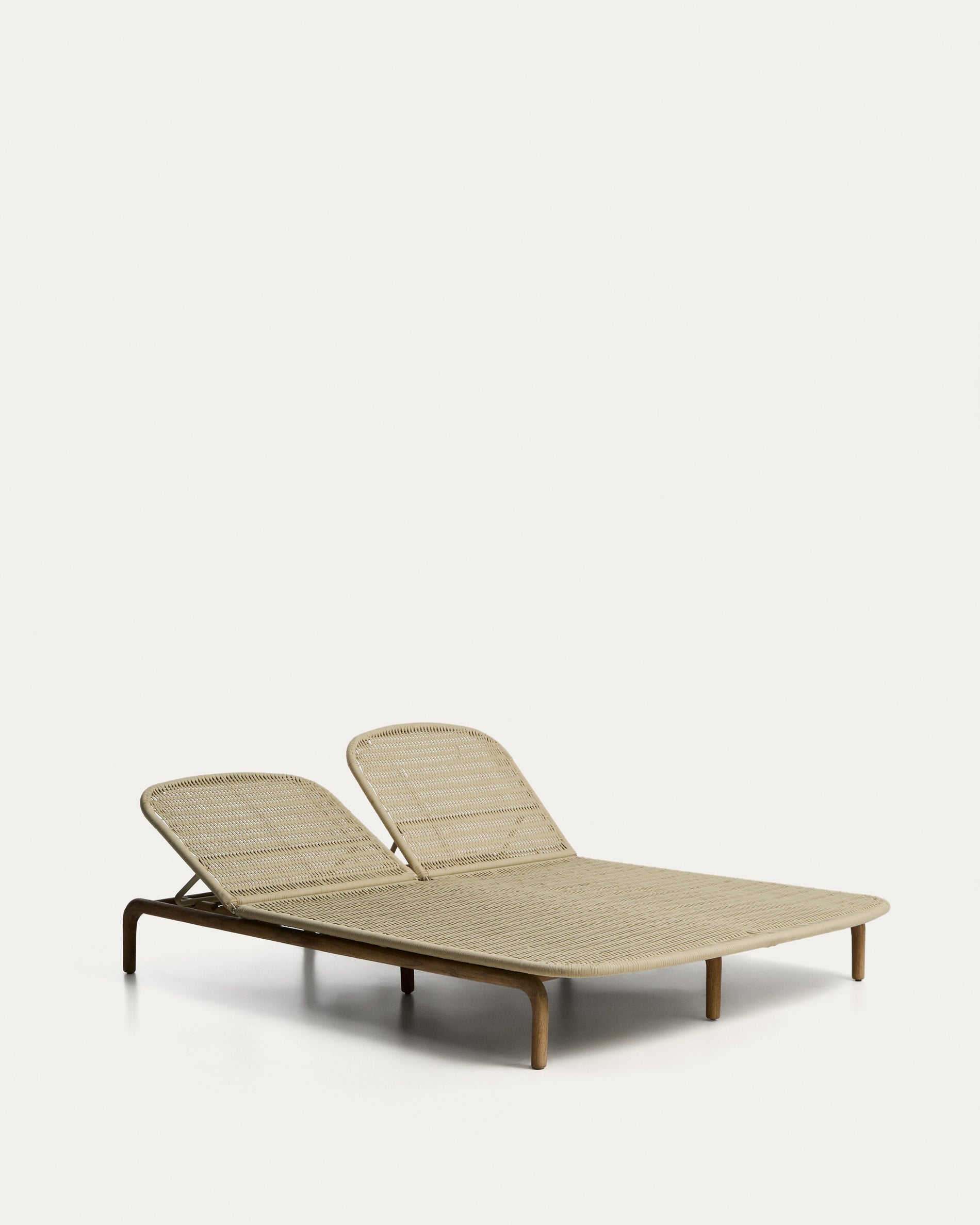 2er-Sonnenliege Alipa aus massivem Akazienholz und ecrufarbenem Seil, FSC 100 % in Ecru präsentiert im Onlineshop von KAQTU Design AG. Liegestuhl ist von Kave Home