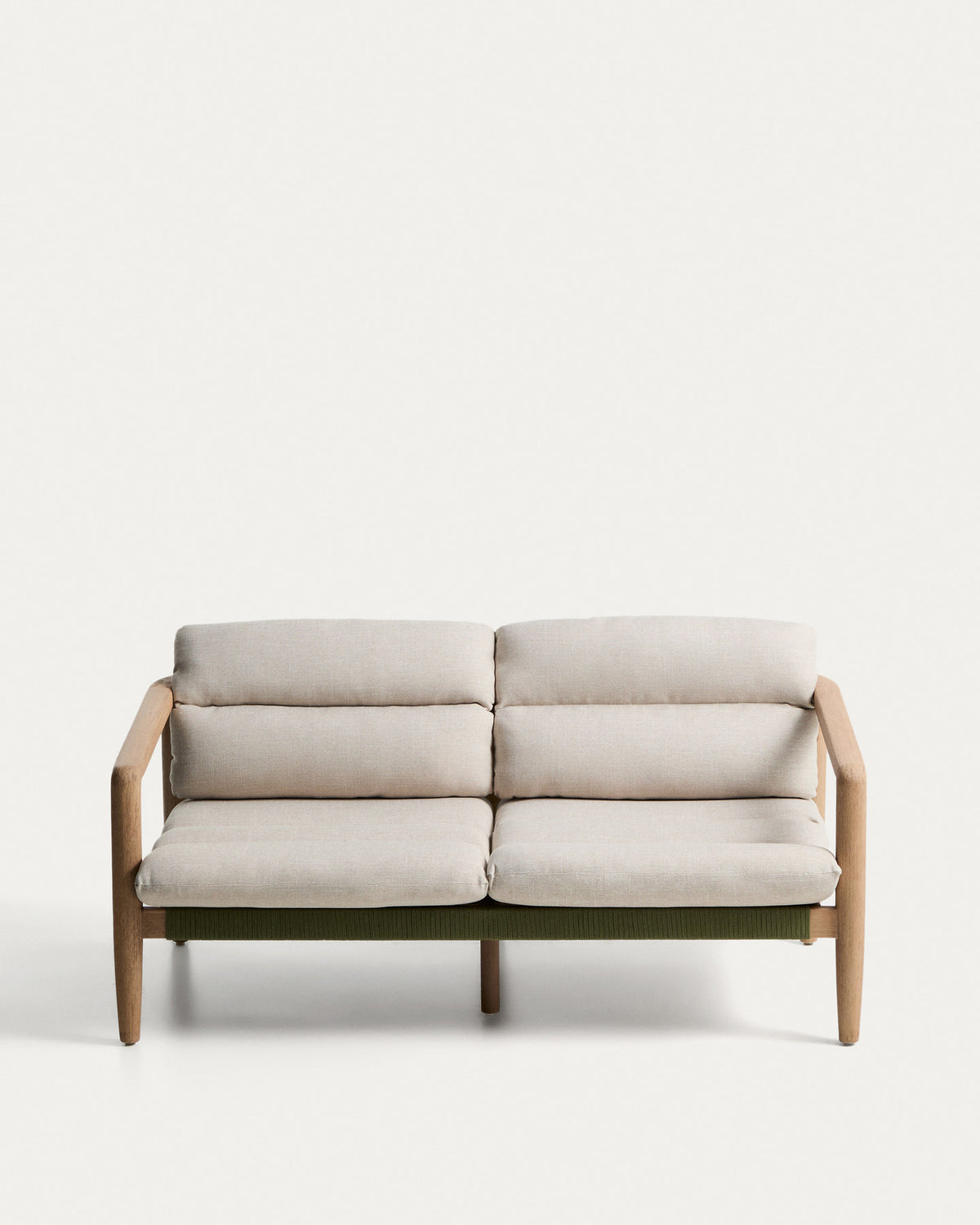 2-Sitzer-Sofa Menfi aus massivem Akazienholz und grünem Seil, 136 cm FSC 100% in Dunkelgrün, Beige, Ecru präsentiert im Onlineshop von KAQTU Design AG. Lounge Sofa ist von Kave Home