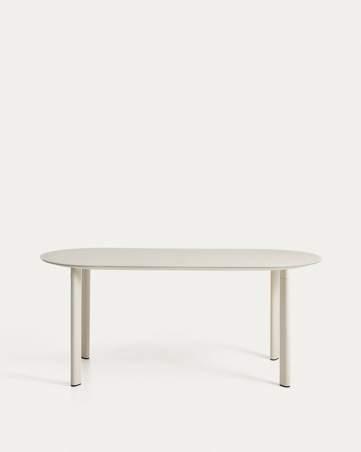 Ovaler Tisch Erice aus Aluminium und gehärtetem Glas in Ecru 180 x 90 cm in Ecru, Beige, Weiss präsentiert im Onlineshop von KAQTU Design AG. Gartentisch ist von Kave Home