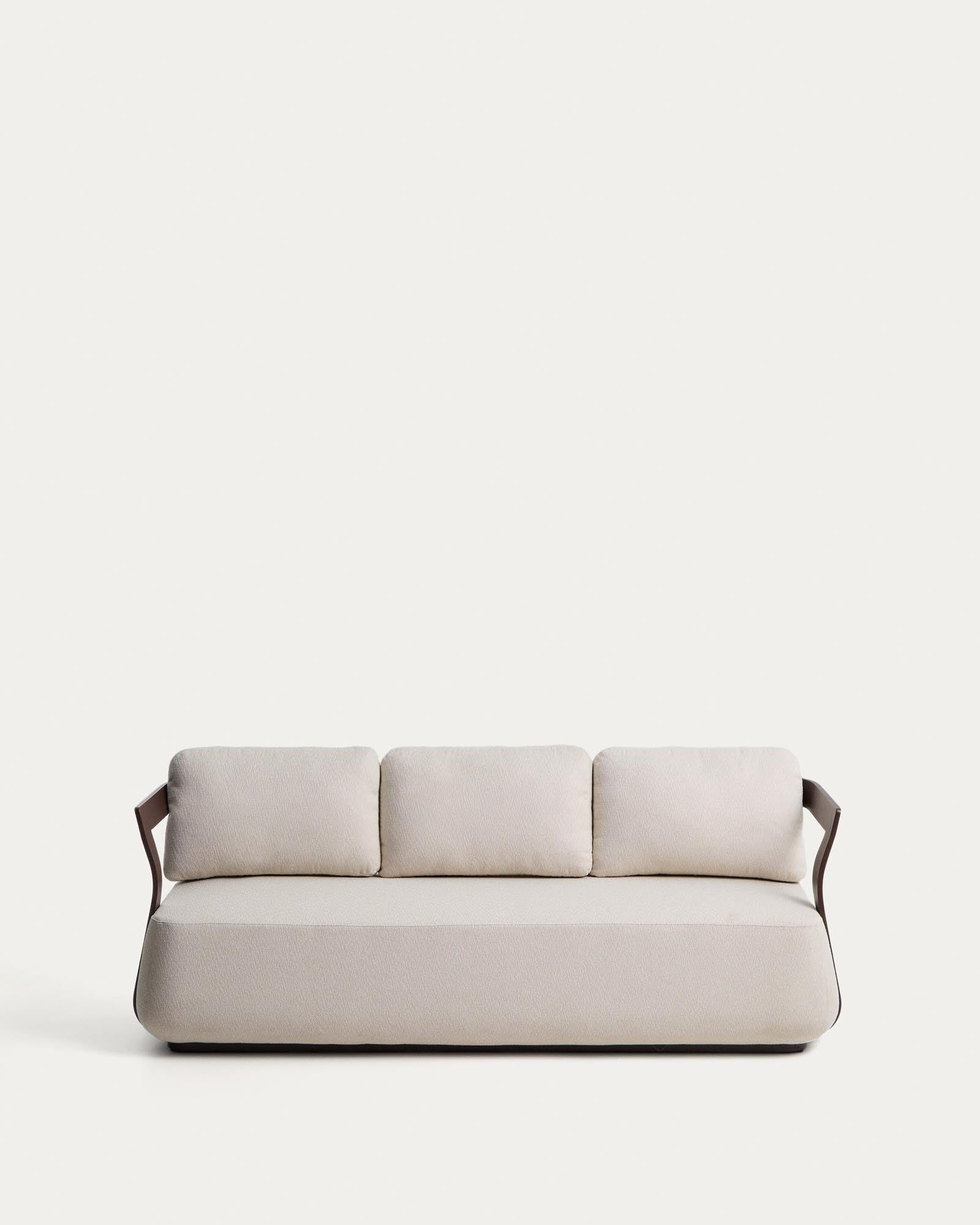 3-Sitzer Sofa Tamaris aus Aluminium in Braun, 217 cm in Braun präsentiert im Onlineshop von KAQTU Design AG. Lounge Sofa ist von Kave Home