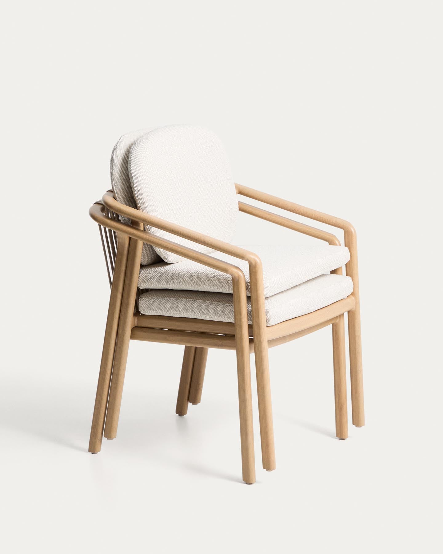 Set mit Tisch Mirtia aus Aluminium Holzoptik und gesintertem Stein Ecru und 6 Stühlen Sirte aus Aluminium Holzoptik und Seil Ecru, Ø 148 cm in Braun präsentiert im Onlineshop von KAQTU Design AG. Loungeset ist von Kave Home