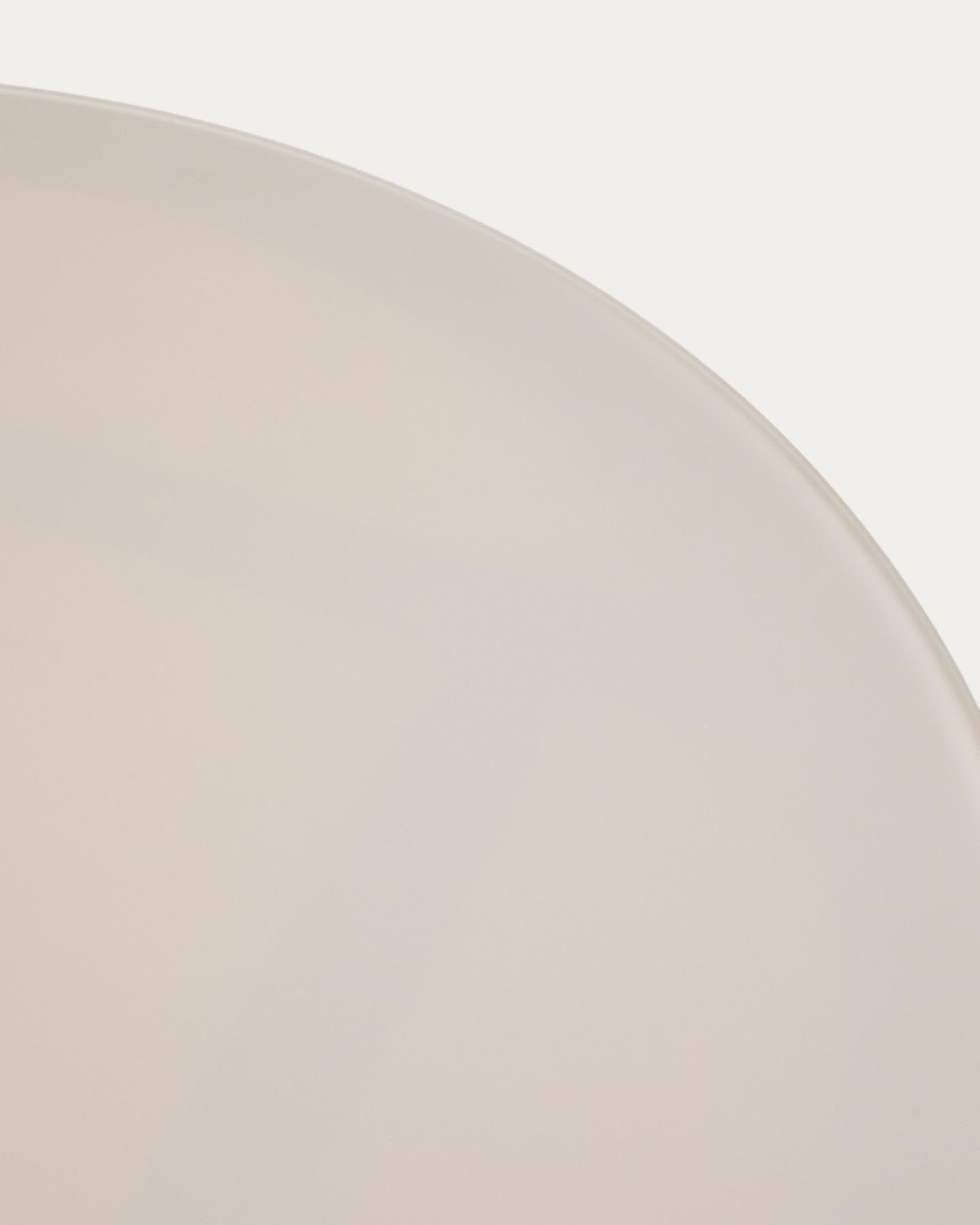 Set Erice mit 4 Stapelstühlen aus Aluminium und Seil und einem Tisch aus Aluminium und gehärtetem Glas in Ecru, Ø 120 cm in Ecru präsentiert im Onlineshop von KAQTU Design AG. Loungeset ist von Kave Home