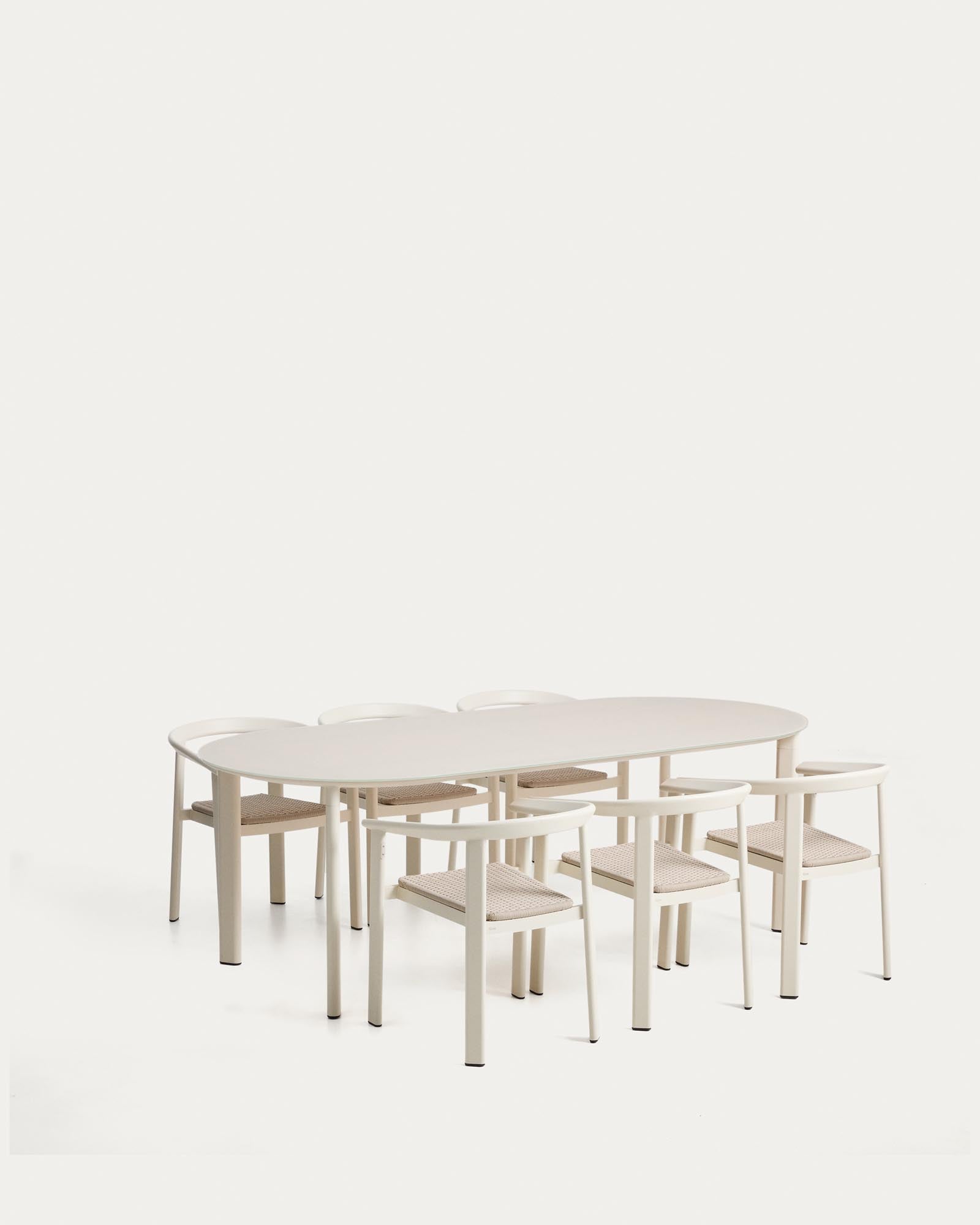Set Erice mit 6 Stapelstühlen aus Aluminium und Seil und einem Tisch aus Aluminium und gehärtetem Glas in Ecru, 230 x 100 cm in Ecru präsentiert im Onlineshop von KAQTU Design AG. Gartentischset ist von Kave Home