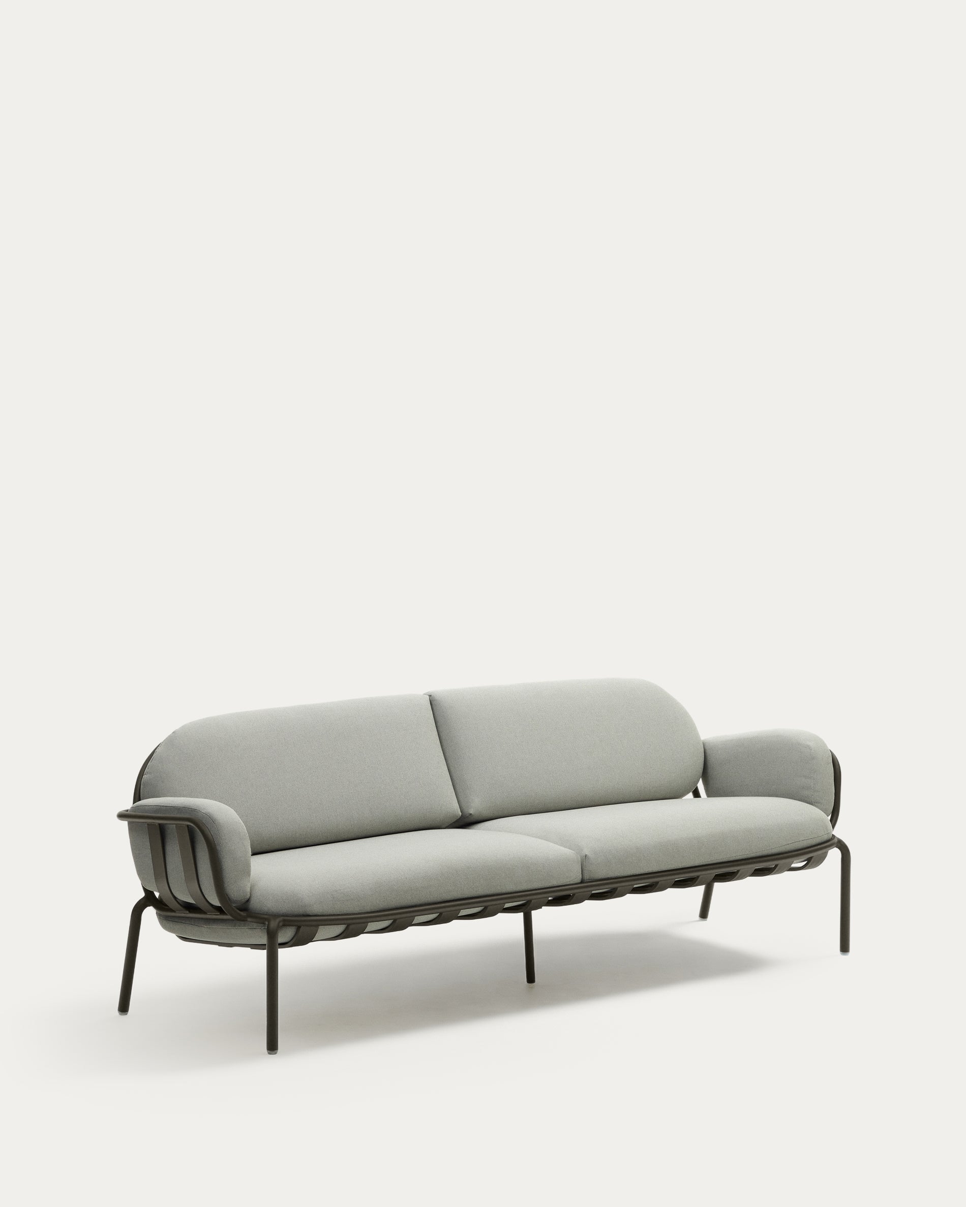 3-Sitzer-Outdoor-Sofa Joncols mit Bezug in Grau aus Aluminium mit grün lackiertem Finish 225 cm in Grau präsentiert im Onlineshop von KAQTU Design AG. Loungesofa ist von Kave Home