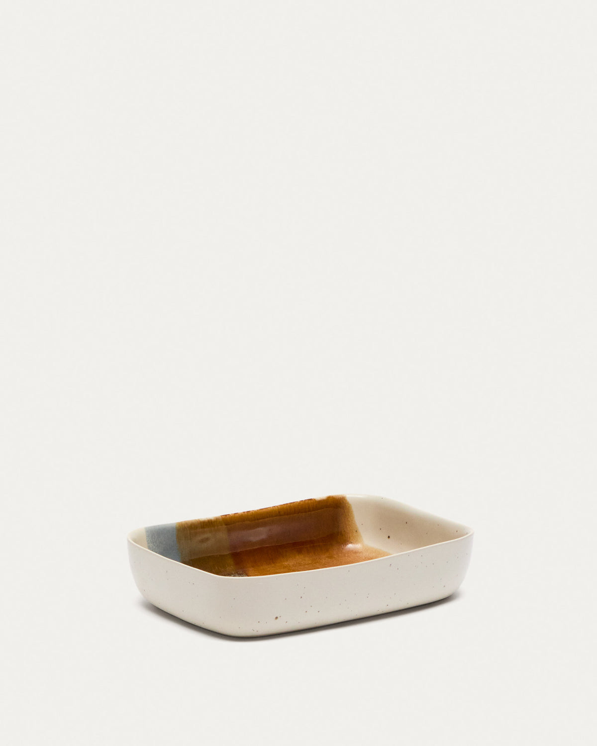 Miglo kleine Keramik-Ofenform mehrfarbig in Weiss, , Blau präsentiert im Onlineshop von KAQTU Design AG. Auflaufformen ist von Kave Home
