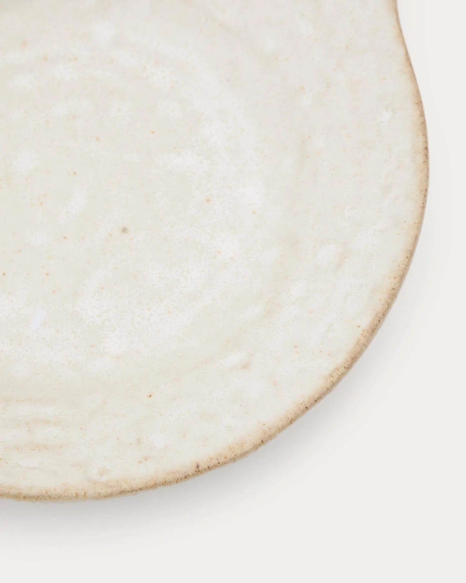 Kleine Obstschale Zunel aus beiger Keramik in Beige präsentiert im Onlineshop von KAQTU Design AG. Schale ist von Kave Home