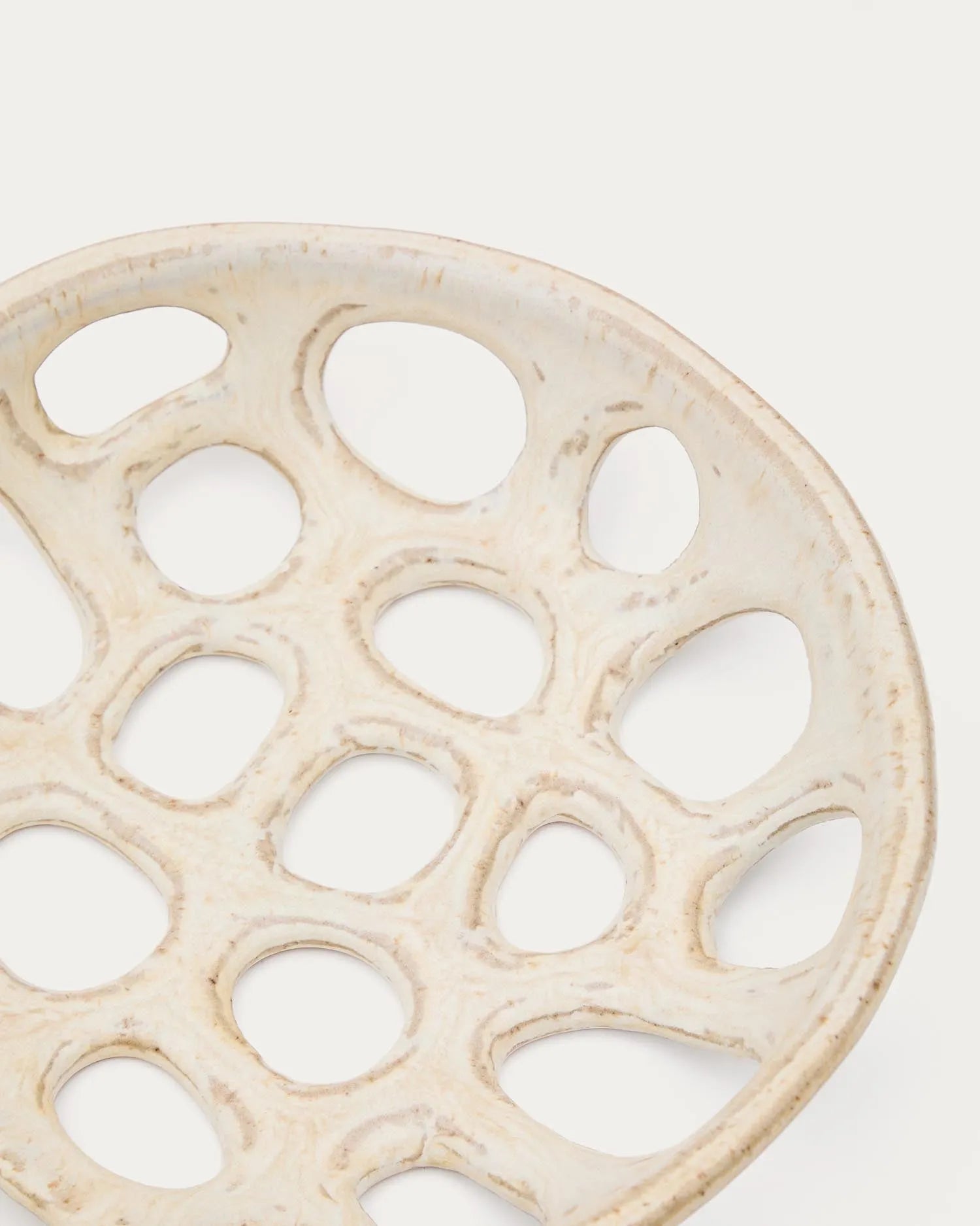Kleine Obstschale Zunel aus Keramik in Beige in Beige präsentiert im Onlineshop von KAQTU Design AG. Schale ist von Kave Home