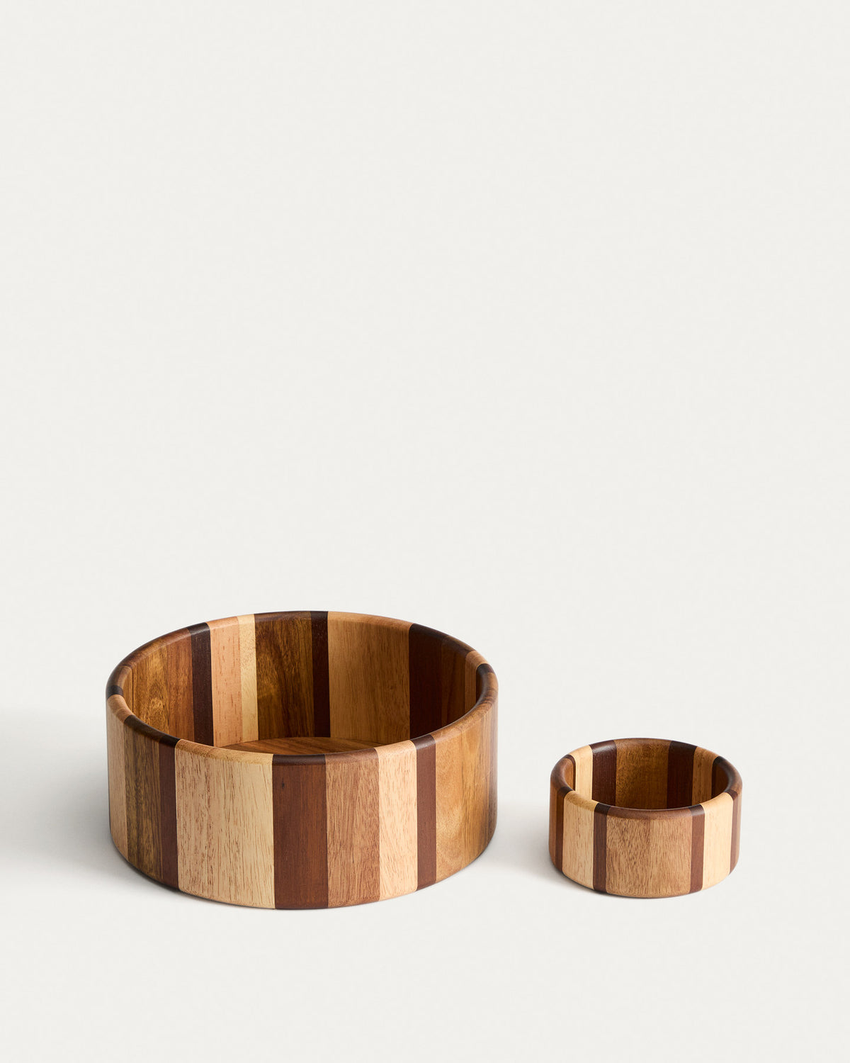 Schale Nover aus Akazienholz, FSC 100 % in Natur präsentiert im Onlineshop von KAQTU Design AG. Schale ist von Kave Home