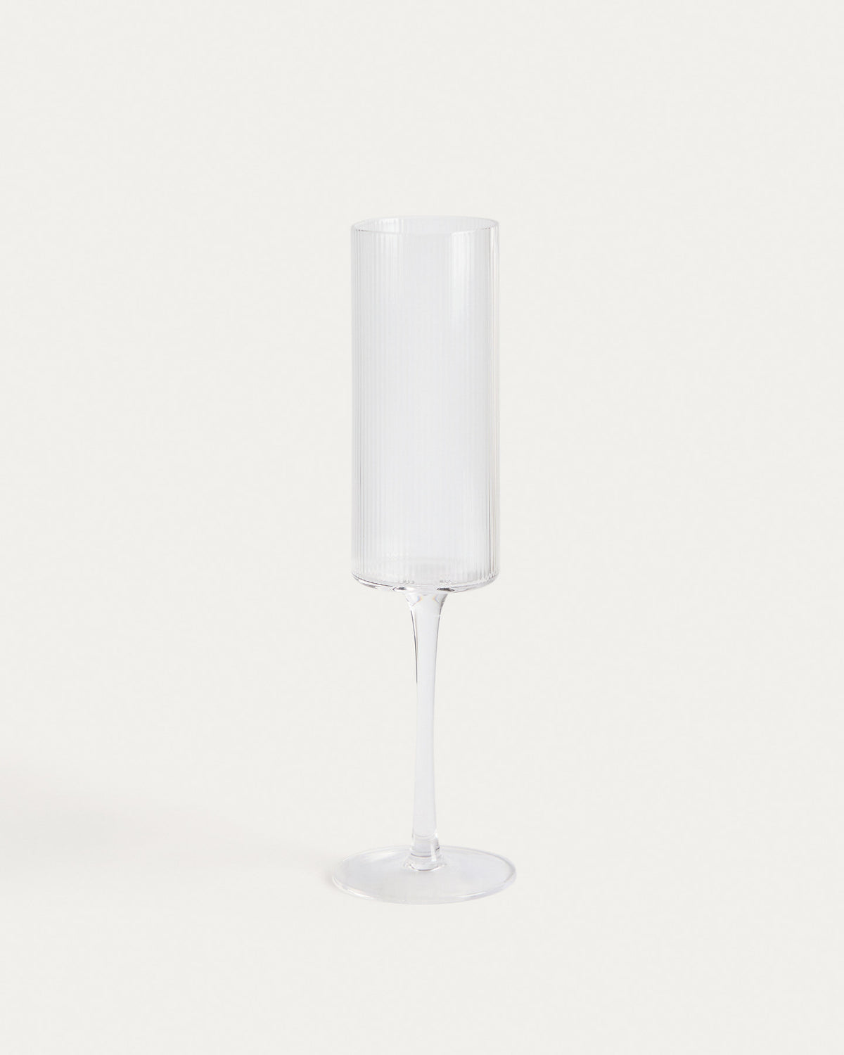 Sektglas Eluria aus klarem Glas, 24,5 cl in Transparent präsentiert im Onlineshop von KAQTU Design AG. Champagner Flutes ist von Kave Home