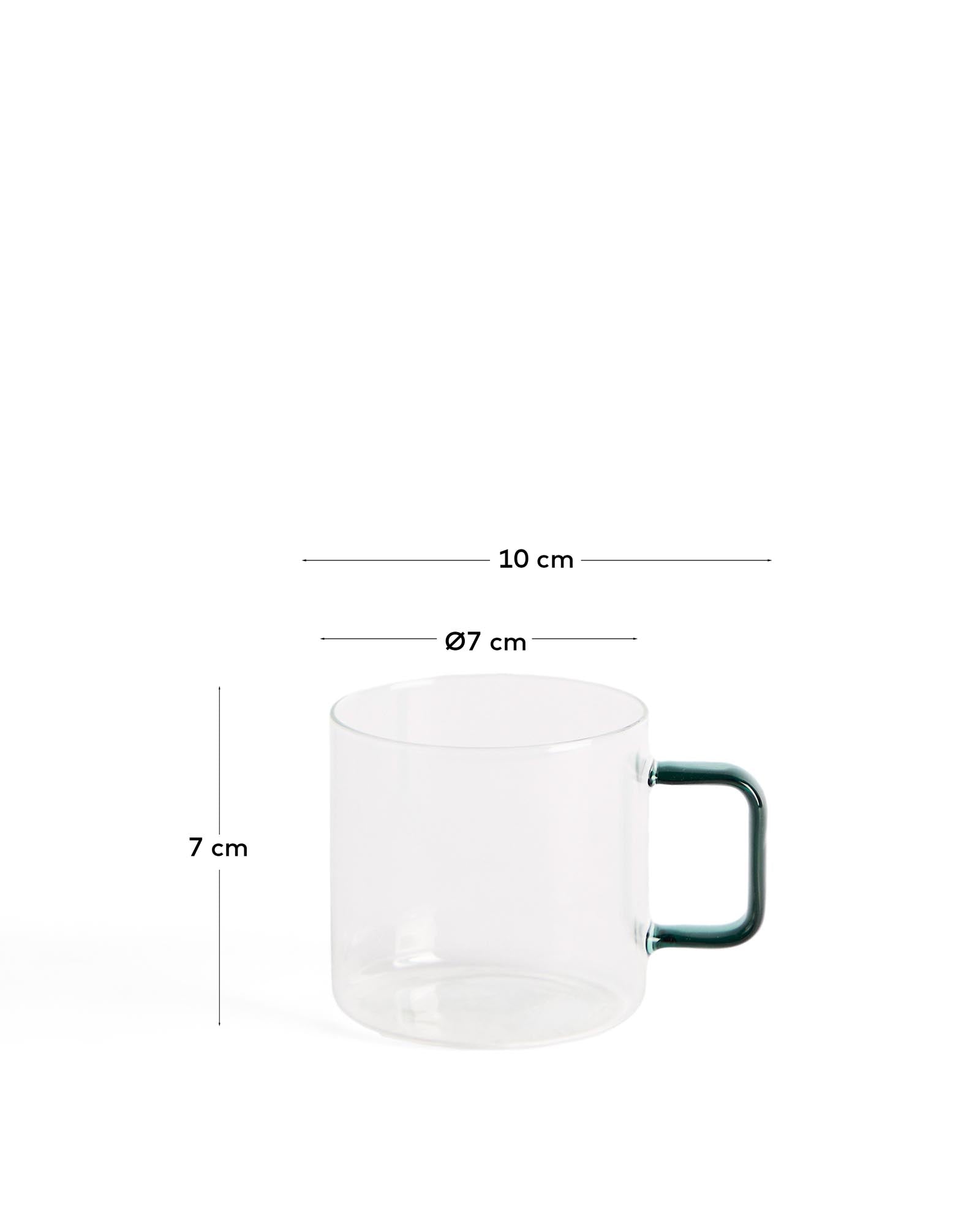 Elegante Glastasse Micla mit einem einzigartigen grünen Henkel, perfekt für stilvolle Getränke und besondere Anlässe.