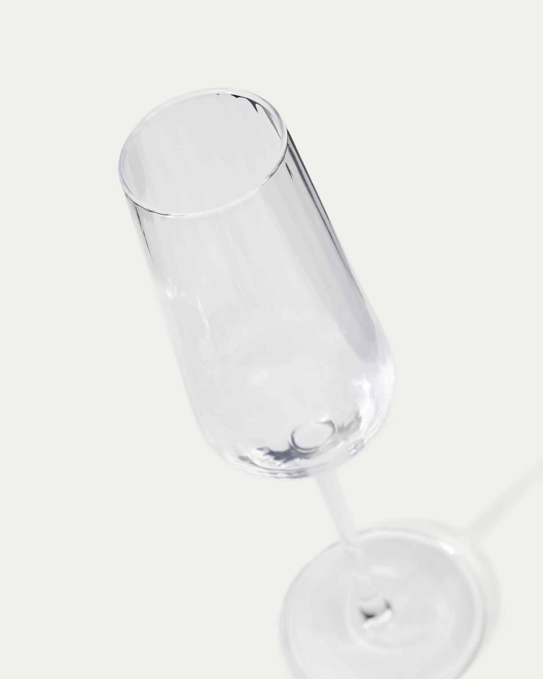 Elegantes Sektglas Mimba, 26 cl, aus klarem Glas, verleiht jedem Anlass stilvolle Raffinesse.