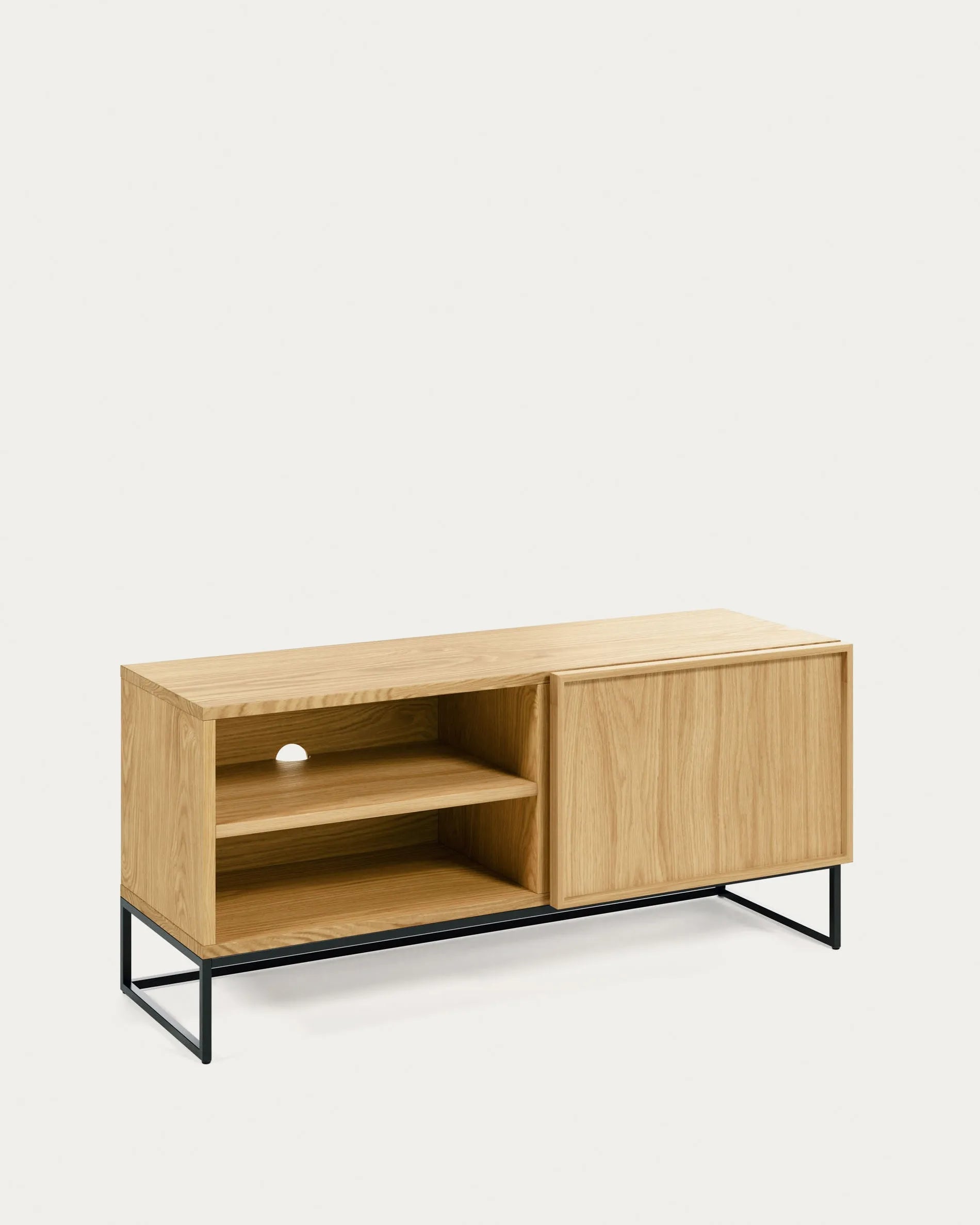 Eleganter TV-Schrank aus Eichenfurnier mit schwarzem Stahlgestell, bietet stilvollen Stauraum und modernen Industrie-Look.