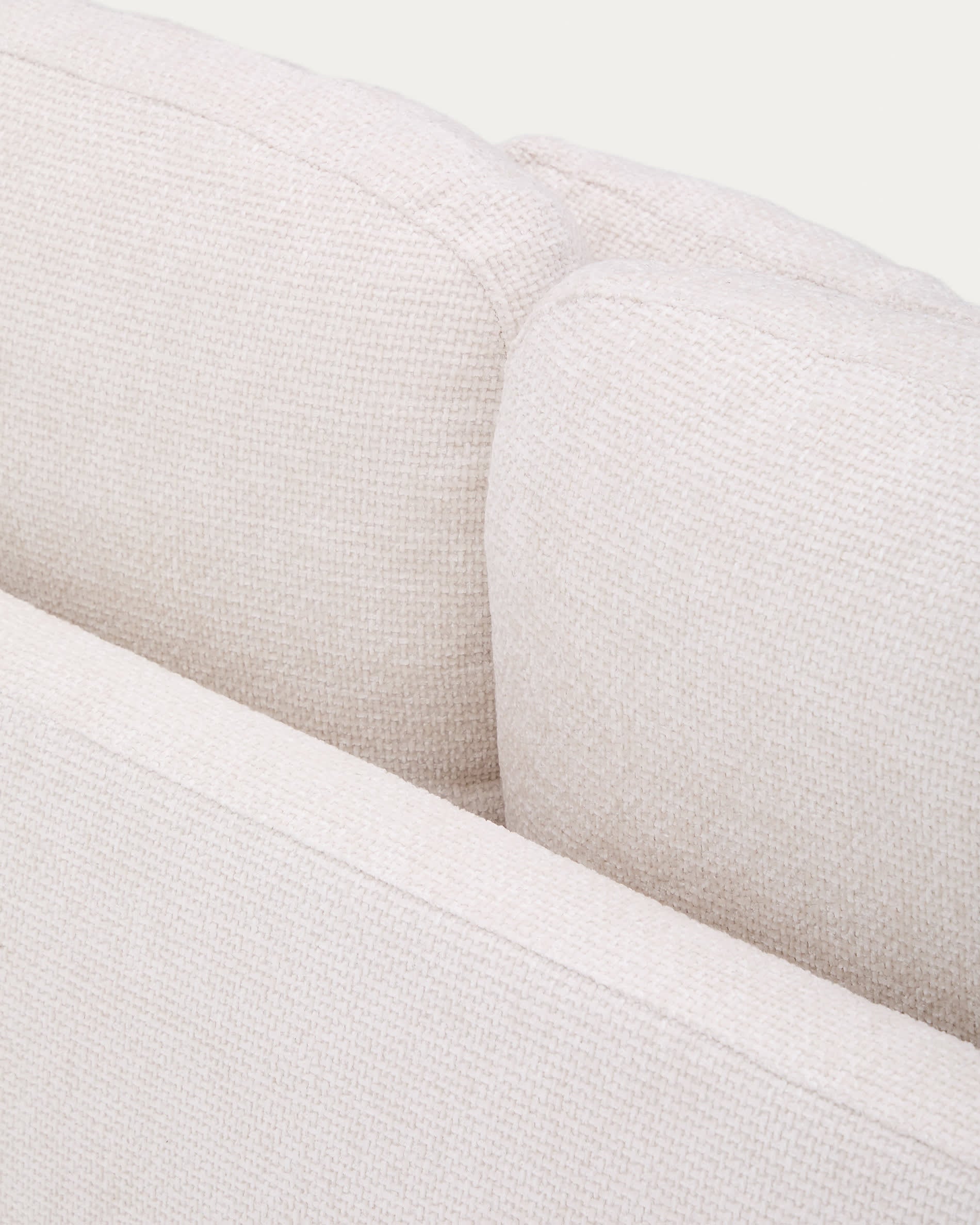 Stilvolles Schlafsofa Laira, 3-Sitzer, 225 cm, in Chenille ecru, FSC-zertifiziert, ideal für moderne Wohnräume.