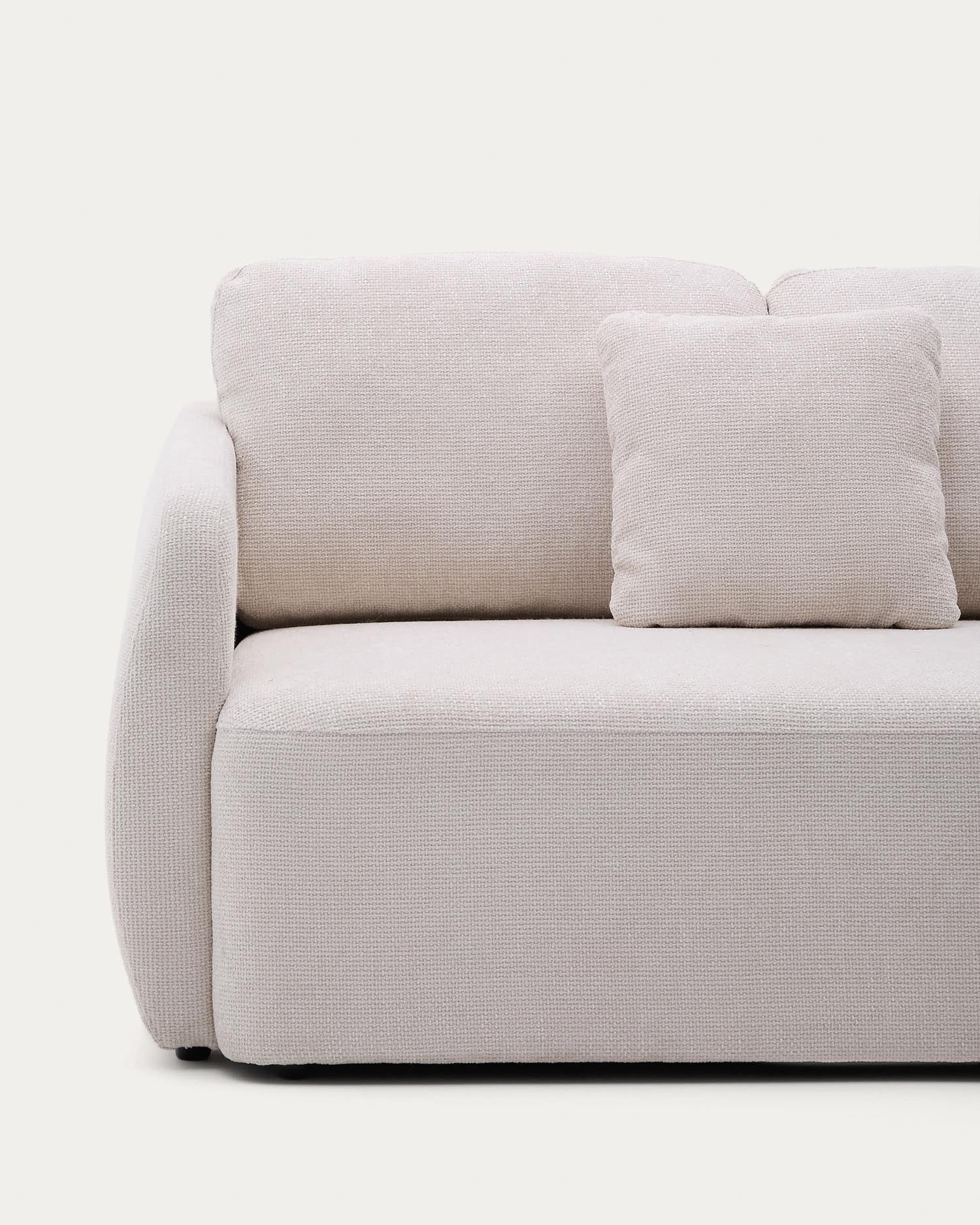 Stilvolles Schlafsofa Laira, 3-Sitzer, in ecru Chenille, mit rechter Chaiselongue, 246 cm, nachhaltig und FSC-zertifiziert.