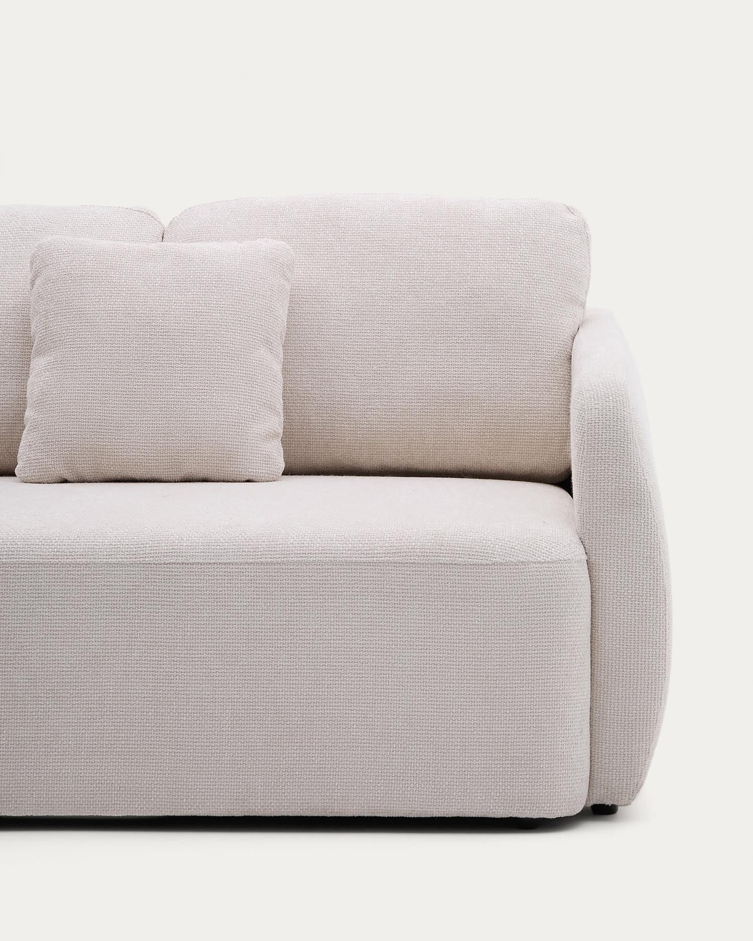 Elegantes Schlafsofa Laira, 3-Sitzer mit linker Chaiselongue, Chenille-Stoff in Ecru, 246 cm, FSC-zertifiziert, nachhaltig.