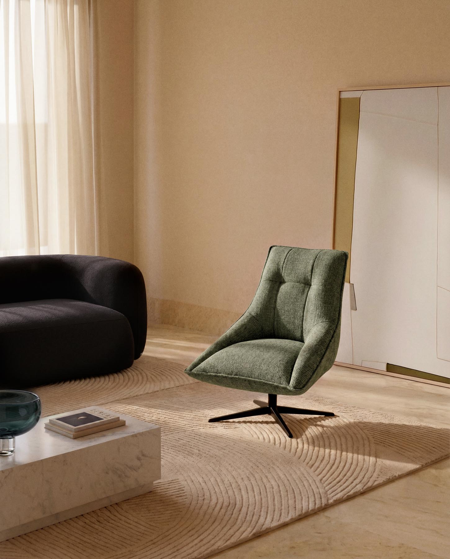Drehsessel Dirala mit grüner Chenille und schwarz lackiertem Stahl, FSC 100 % in Hellgrün präsentiert im Onlineshop von KAQTU Design AG. Drehsessel ist von Kave Home