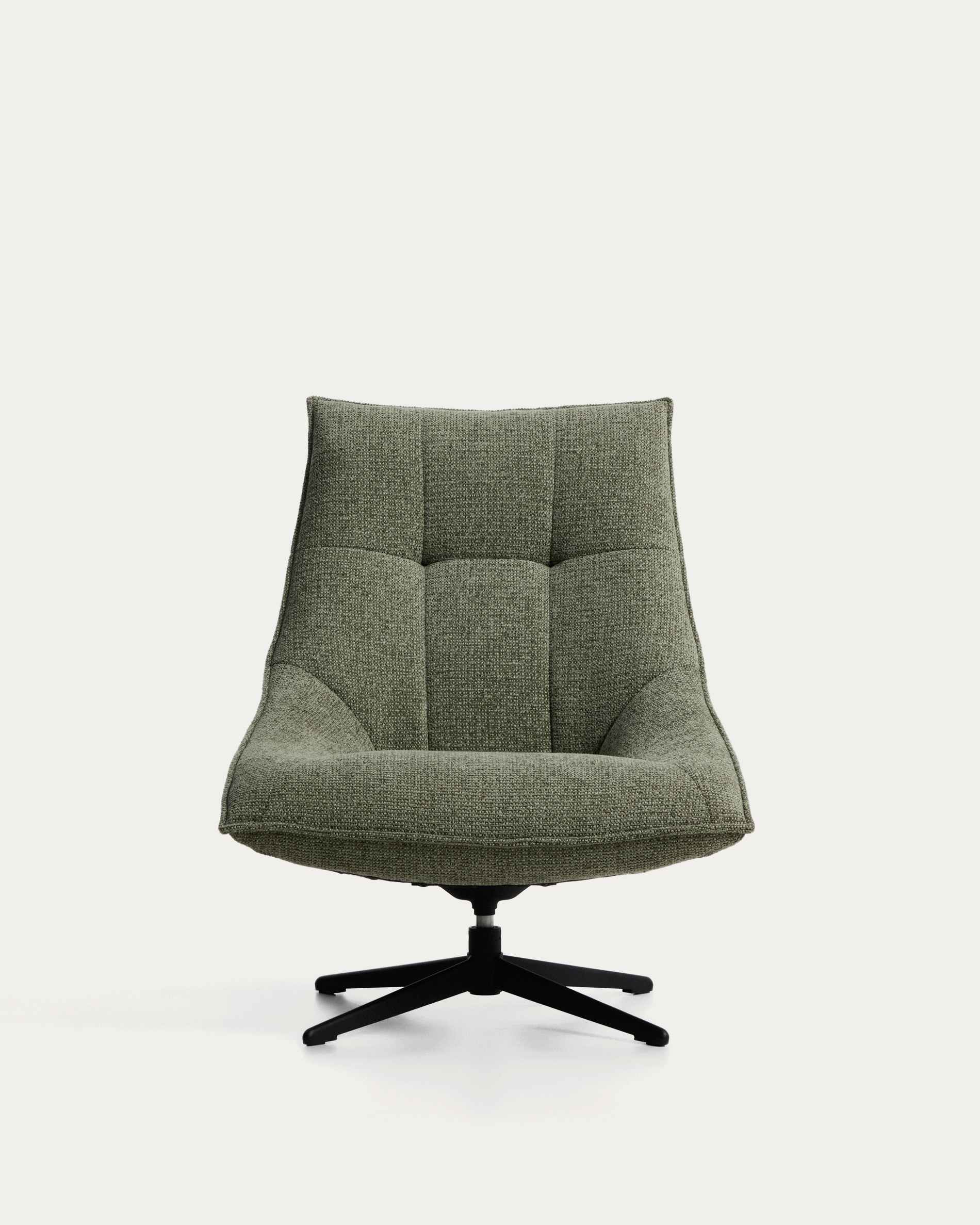 Drehsessel Dirala mit grüner Chenille und schwarz lackiertem Stahl, FSC 100 % in Hellgrün präsentiert im Onlineshop von KAQTU Design AG. Drehsessel ist von Kave Home