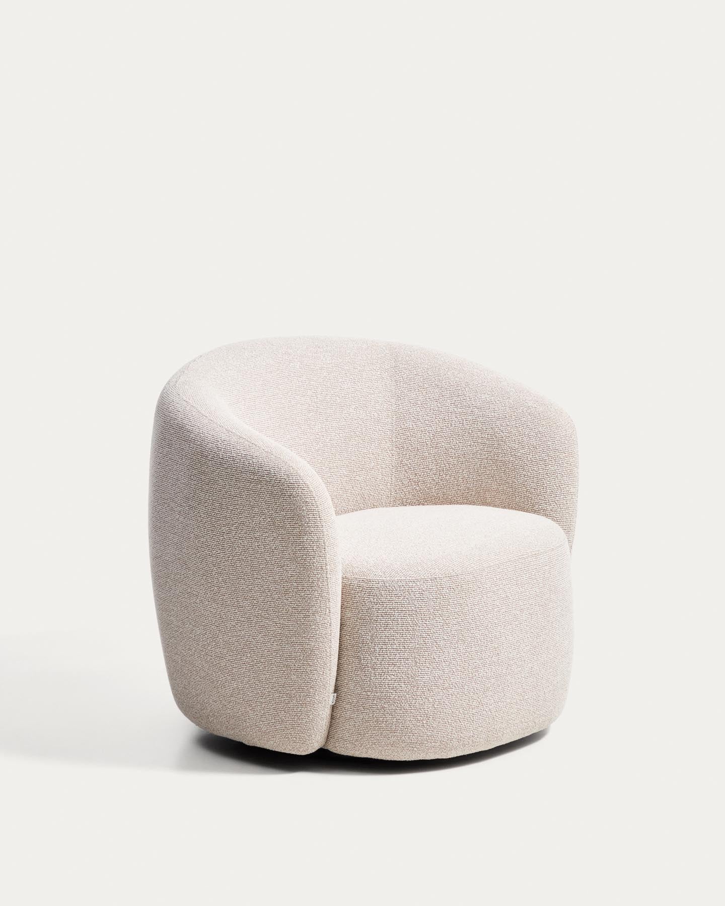 Drehsessel Odenia mit beigem Micro-Bouclé in Beige präsentiert im Onlineshop von KAQTU Design AG. Drehsessel ist von Kave Home