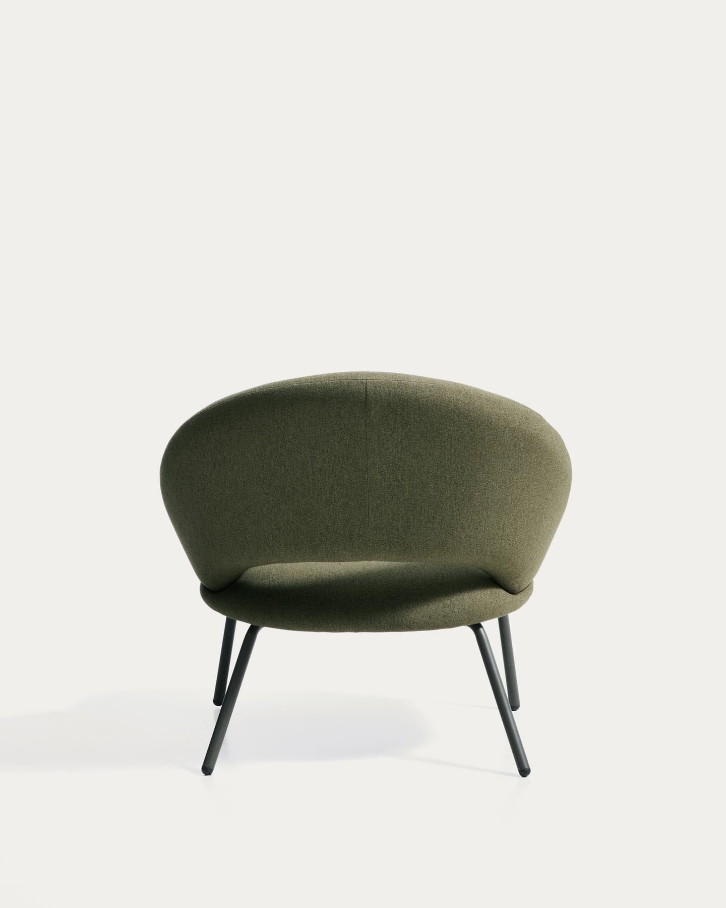 Sessel Bonali mit grüner Chenille und grünen Metallbeinen, FSC Mix Credit  in Grün präsentiert im Onlineshop von KAQTU Design AG. Sessel ist von Kave Home