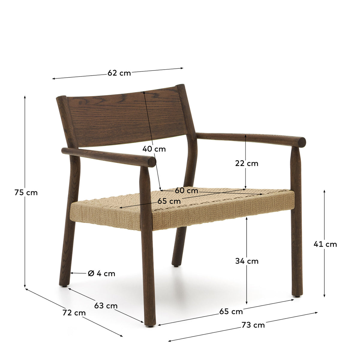 Yalia Sessel aus massivem Eichenholz mit Nussbaum-Finish und Sitzfläche aus Papierseil FSC Mix Credit in Natur, Braun präsentiert im Onlineshop von KAQTU Design AG. Outdoor-Sessel mit Armlehnen ist von Kave Home