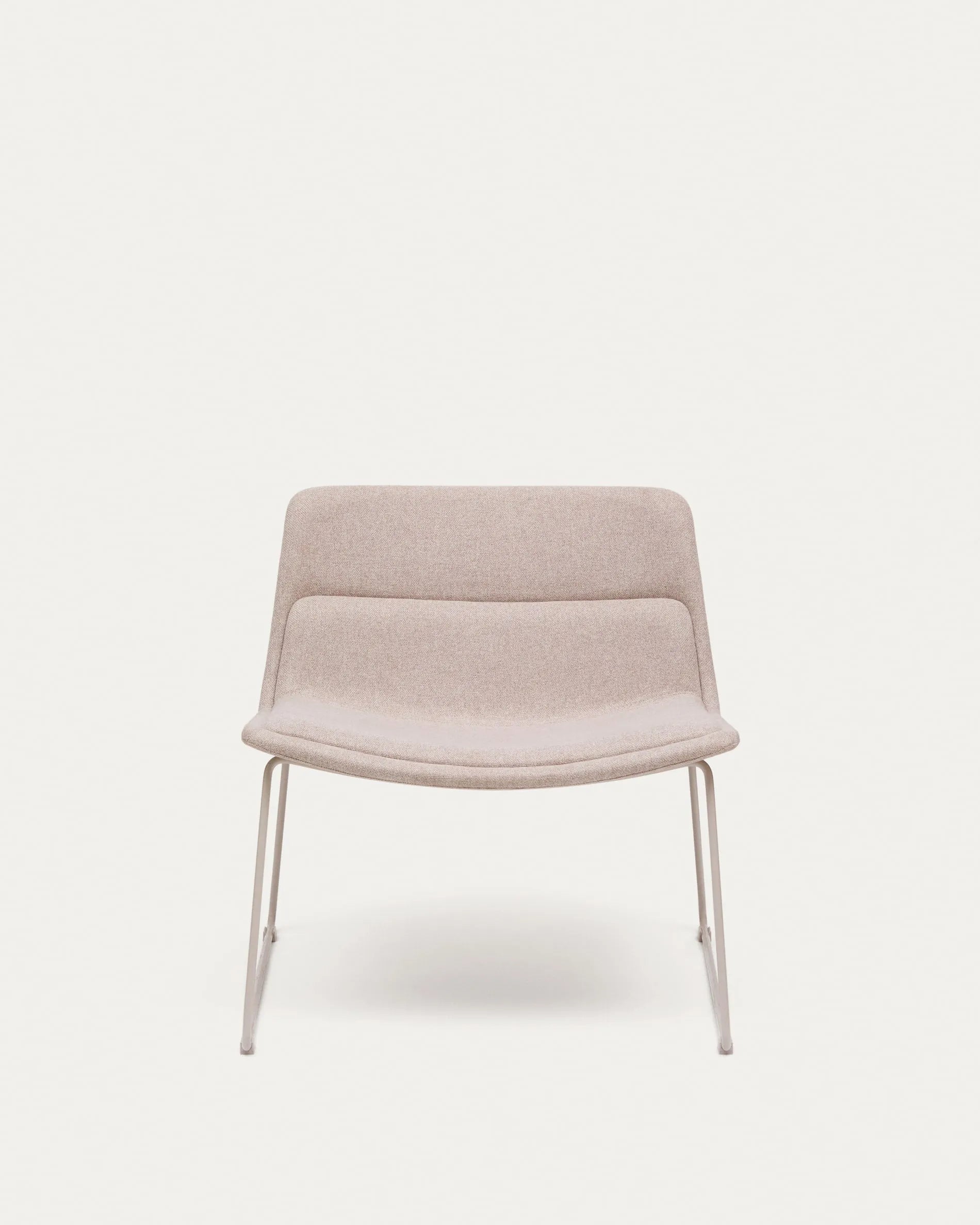 Eleganter Sessel Zahara in Beige: Stilvoll, komfortabel, umweltfreundlich und stabil – ideal für jedes Zuhause.