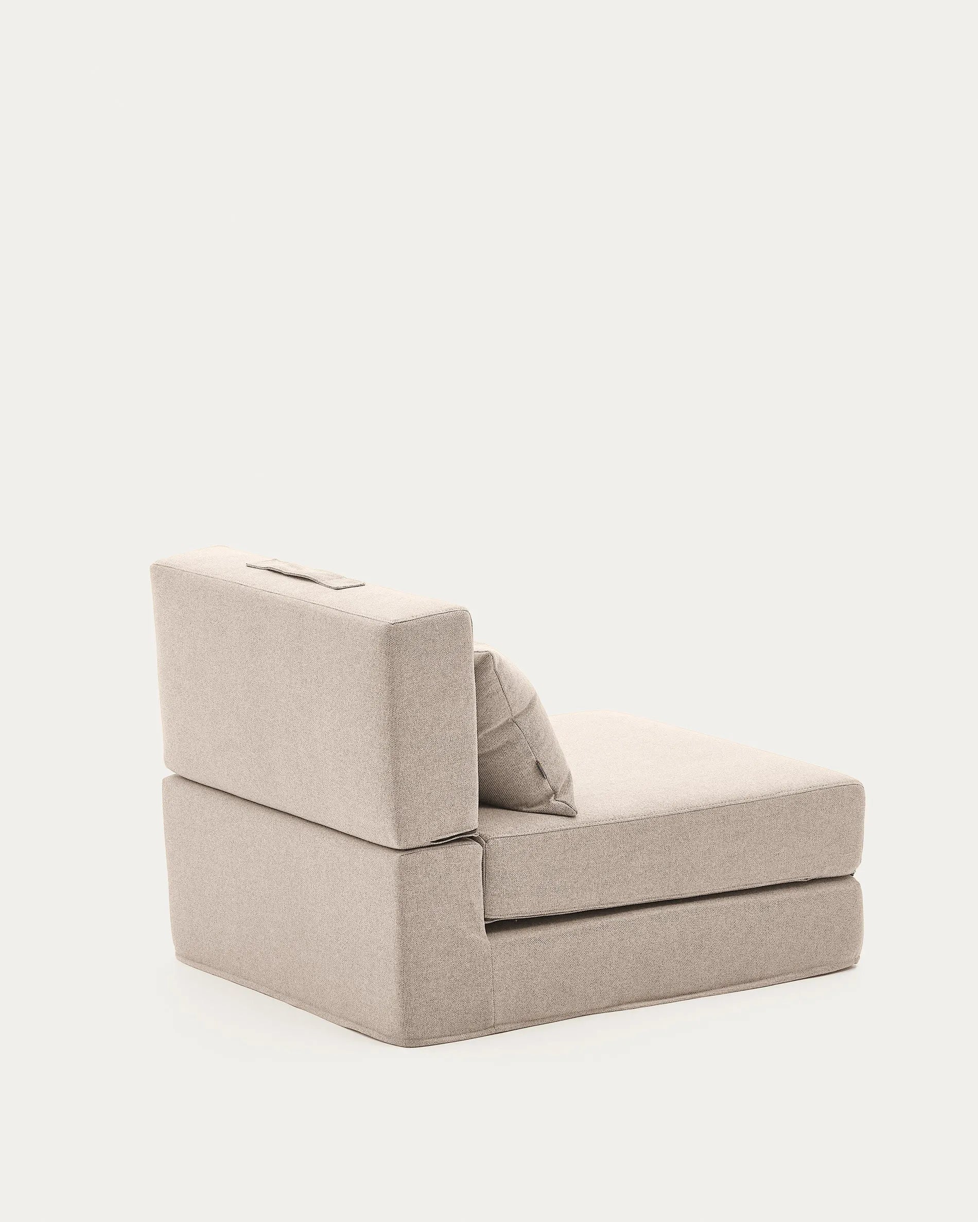 Eleganter Pouf in Beige: Verwandelt sich mühelos von Sitzmöbel zu Bett. Ideal für kleine Räume und stilvolle Flexibilität.