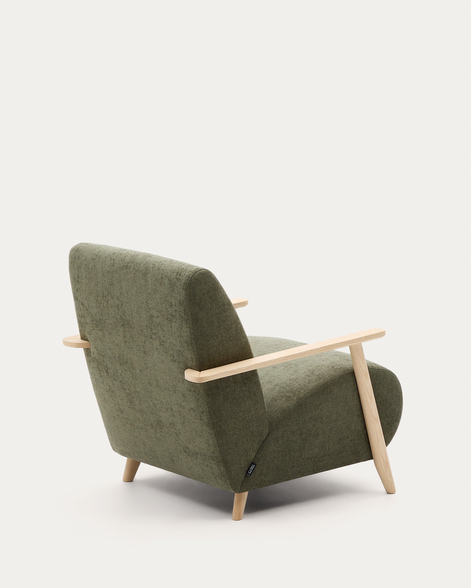 Sessel Meghan: Grünes Chenille, Eschenholz mit natürlichem Finish, FSC-zertifiziert, stilvoll und nachhaltig von Kave Home.