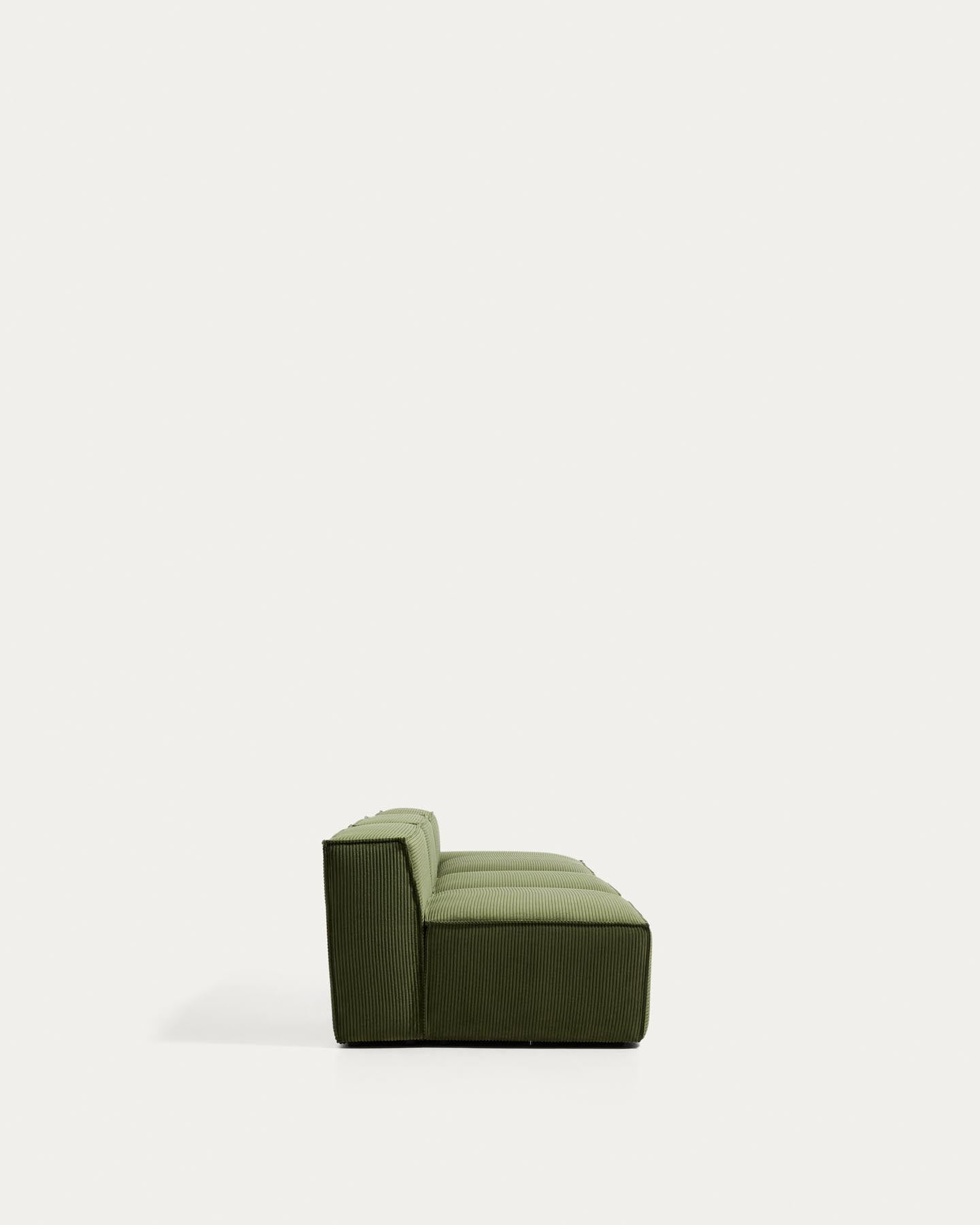 3-Sitzer-Sofa Blok mit Randmodul rechts in grobem grünem Cord, 325 cm, FSC Mix Credit in Grün präsentiert im Onlineshop von KAQTU Design AG. 3er Sofa ist von Kave Home