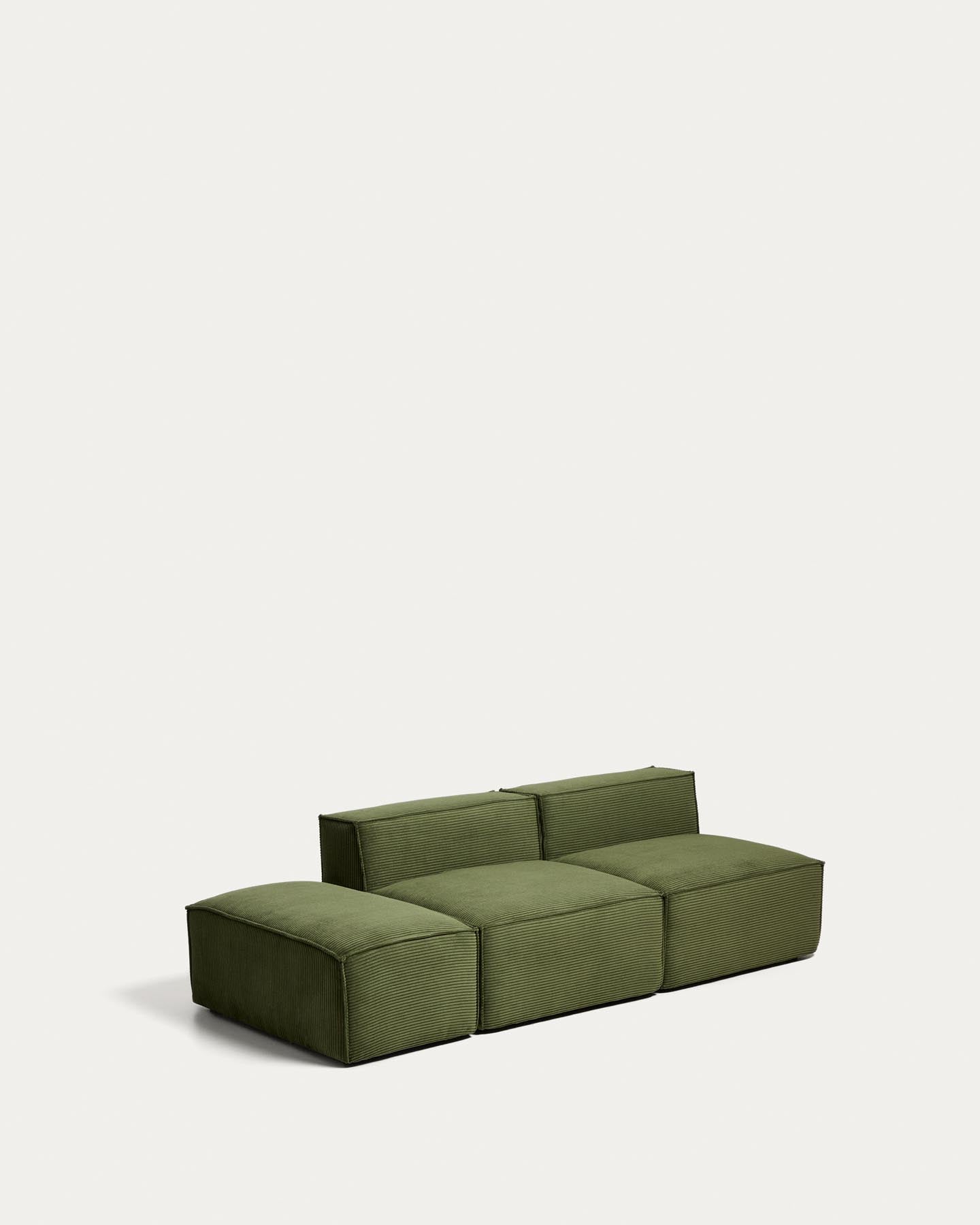 3-Sitzer-Sofa Blok mit Pouf-Randmodul in grobem grünem Cord, 240 cm, FSC Mix Credit in Grün präsentiert im Onlineshop von KAQTU Design AG. 3er Sofa ist von Kave Home